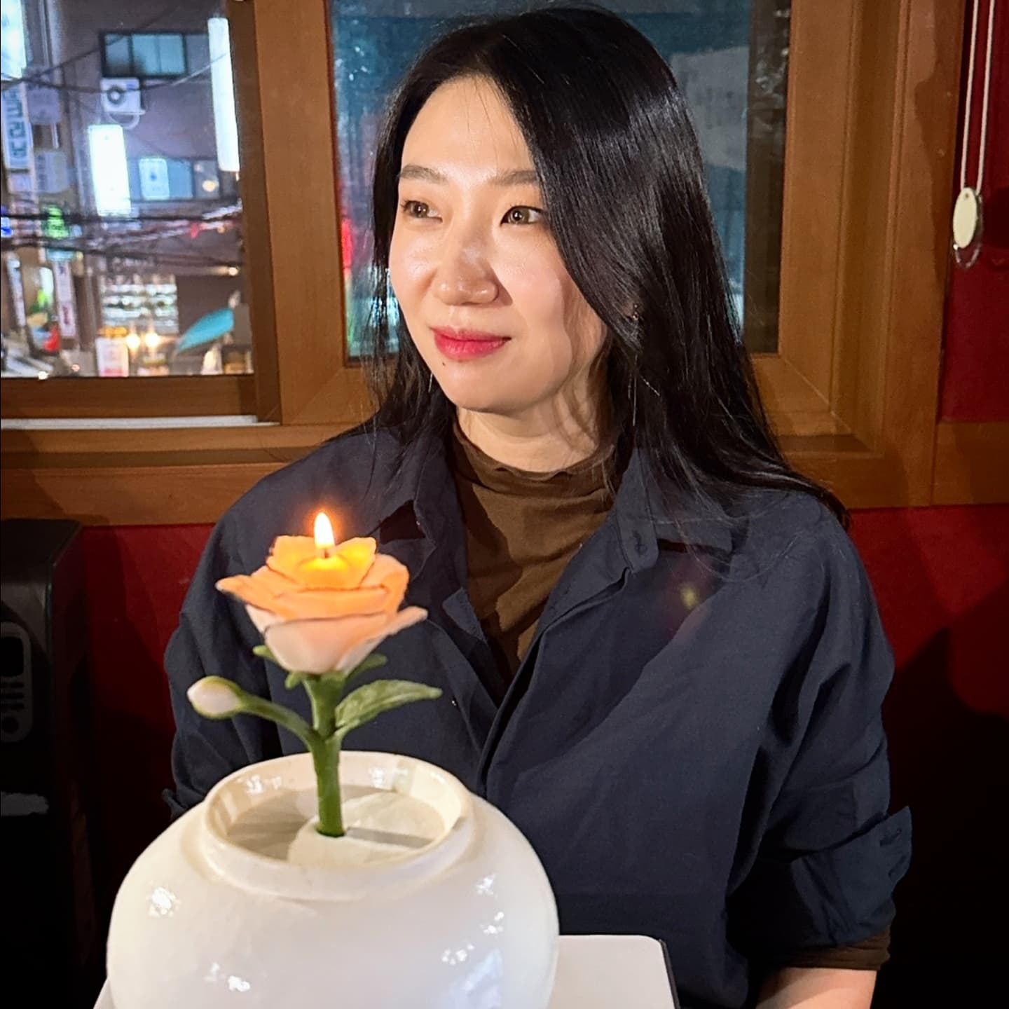 .
12월 생파만 4번~*
좋은 사람들이 많아서 행복해❣️

해성오빠표 케이크 JMT이었고 #우나하우스 #우나하우스달항아리
#낯선천장 생파에 안암급벙, #영동포차 #워너비대구 모임도 박제!
#12월생 #인증샷남기자 #밤샘은그만 #행복한연말