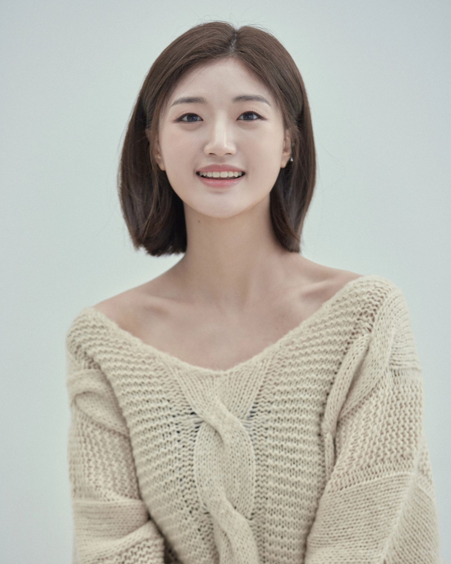 🧡💛🤎
💄aluu_jiyeon
💇‍♀️ aluu_dajin