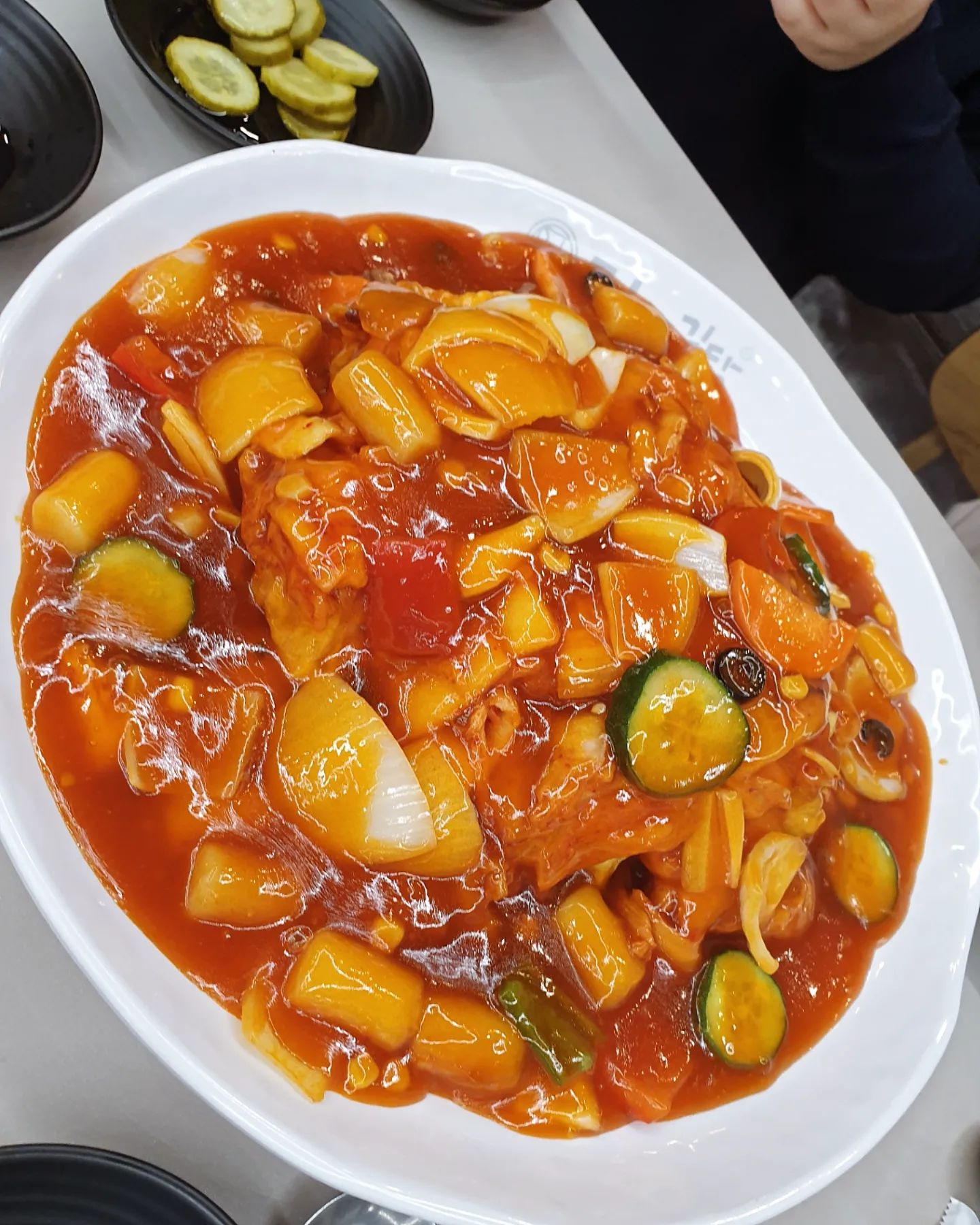 공주가면 먹어줘야되는 김피탕😋😋😋역시 맛있음👍

#피탕김탕#김피탕#공주맛집