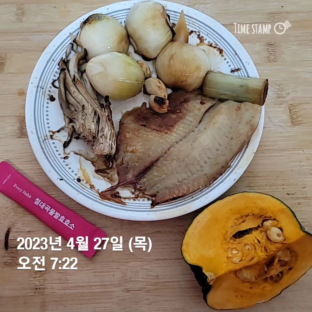 먹고싶은거 다 먹으면서
살도 빠지고 근육도 생기면
그건 바로 꿈...
.
.
.
#eatclean #데일리
#효소 #healthyfood #healthylifestyle 
#healthy #헬린이 #운동인
#해빗챌린지 #해빗챌린지6기
 #korea #다이어트  #소통 #좋아요 
 #좋반  #팔로우 #팔로우미 #맞팔 #일상 
 #셀스타그램  #좋아요그램 
#instagood #likefoefollow #lfl 
#f4f #TBT #follow4follow 
#푸우짐 #poohgym