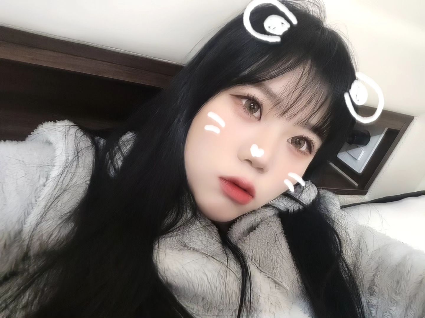 네달만에 돌아온 일상 , , 
올해에는 좋은 일만 가득하길 🙏