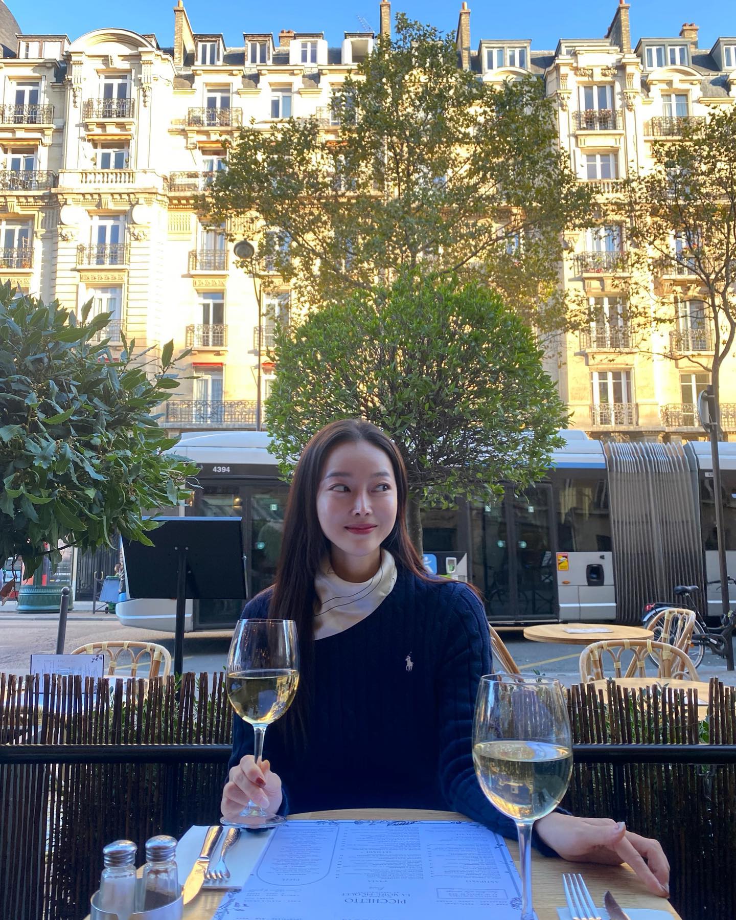파리에서 먹는 첫 끼🍽
메뉴 선택 아주 성공적🖤