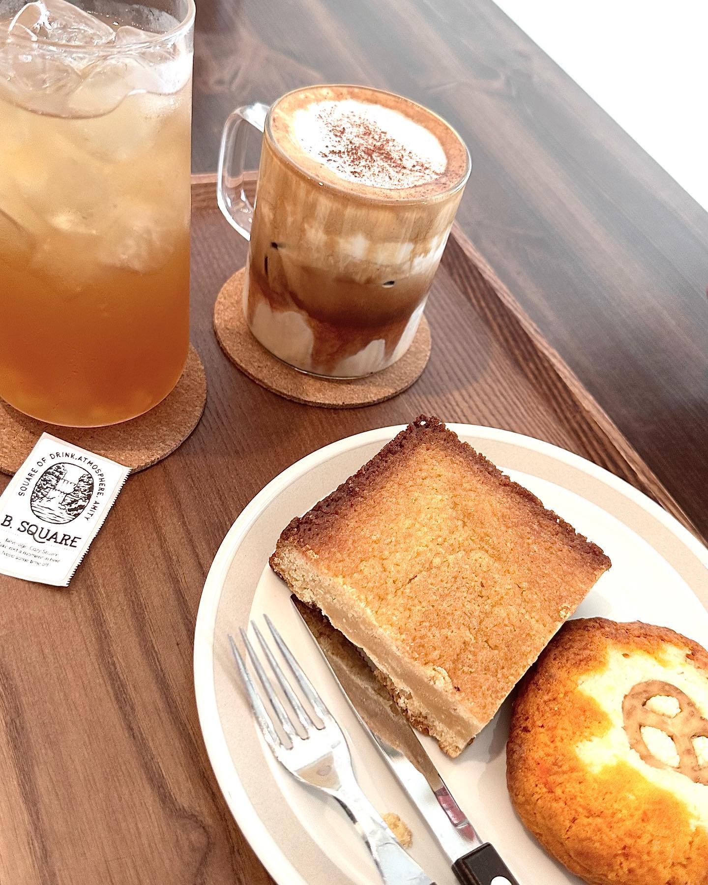 서울 양재동 비스퀘어
디저트도 음료도 맛있는 최고의 카페..🫨

#서울 #비스퀘어