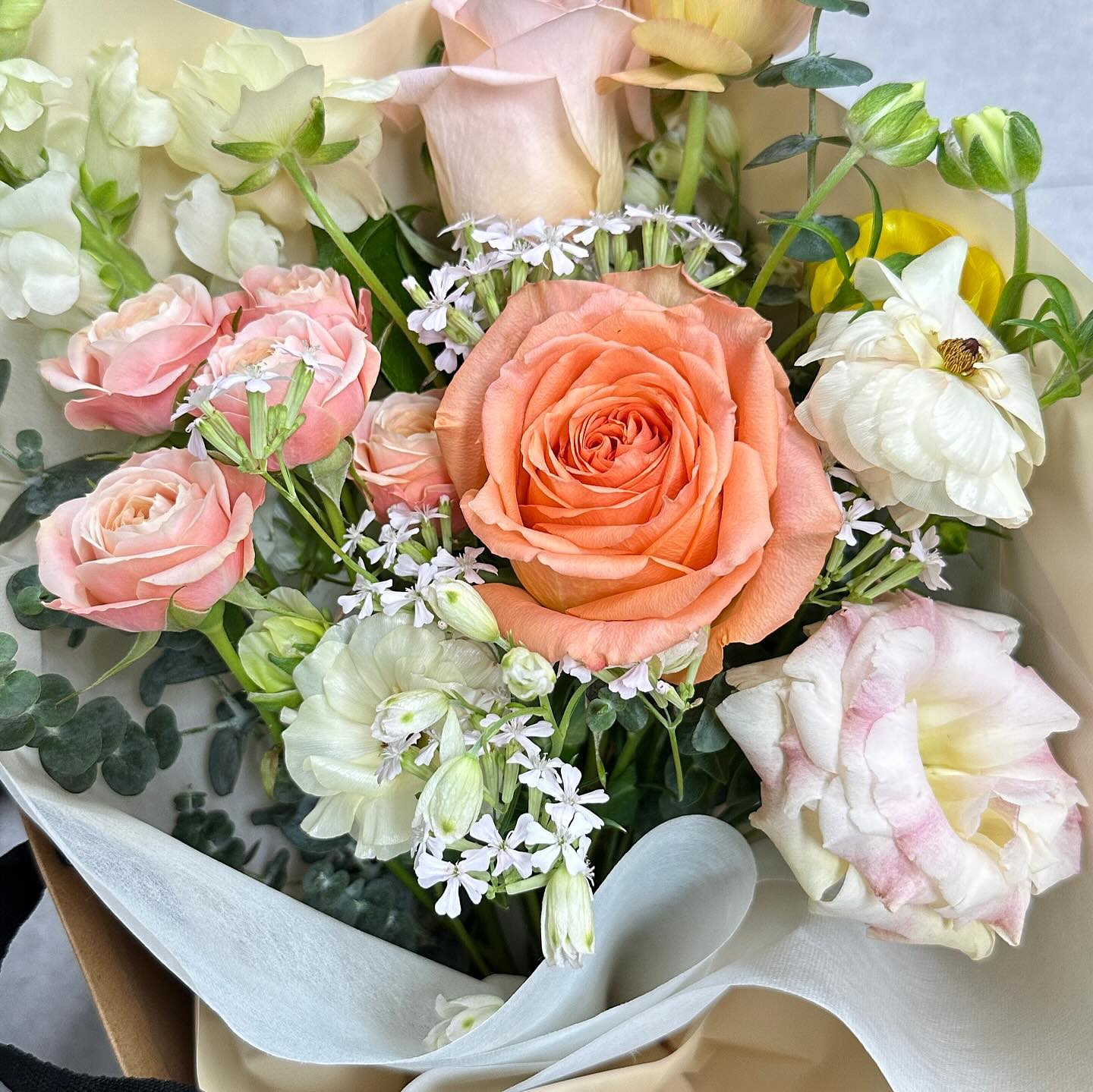 인생은 40부터라고 
위로해봐짜 
나이먹어서 슬퍼 ㅋㅋㅋㅋㅋㅋㅋㅋㅋ

써프라이즈 꽃배달 💐
사케무제한 맛도리 저녁 🍣

#해피버쓰데이 
축하해주신분들 감사합니다🖤
#알랍쏘머치
#복받으세요