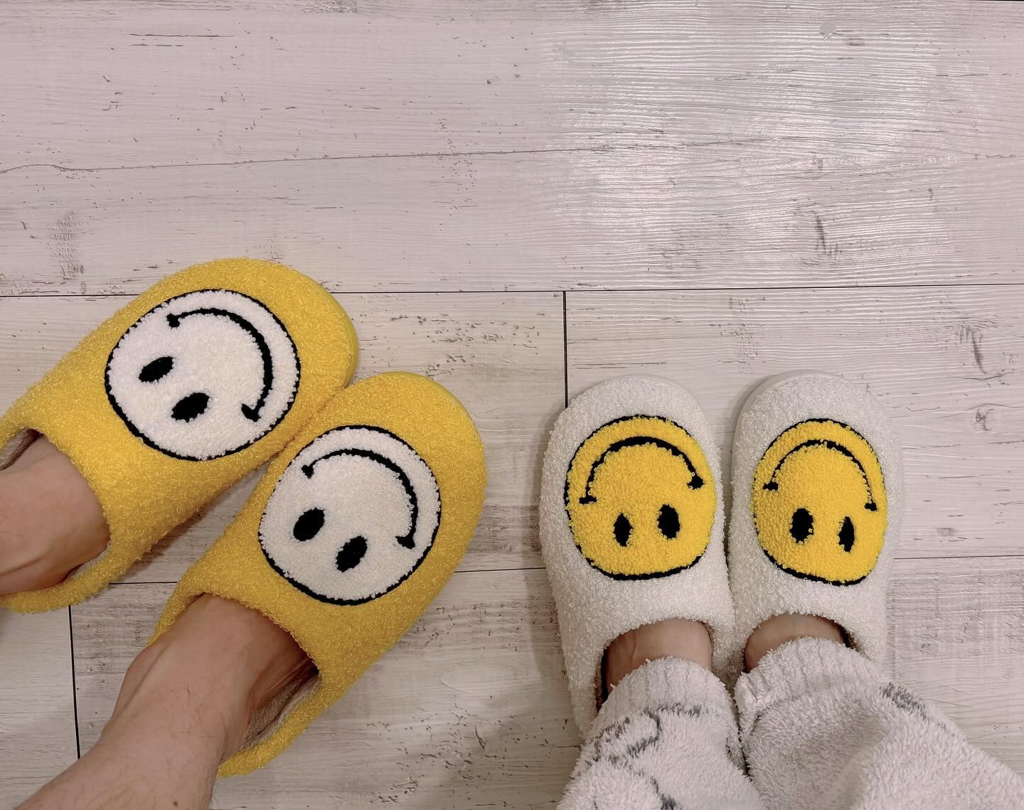 🙂

#룸슈즈 #스마일 #취향 #소확행
