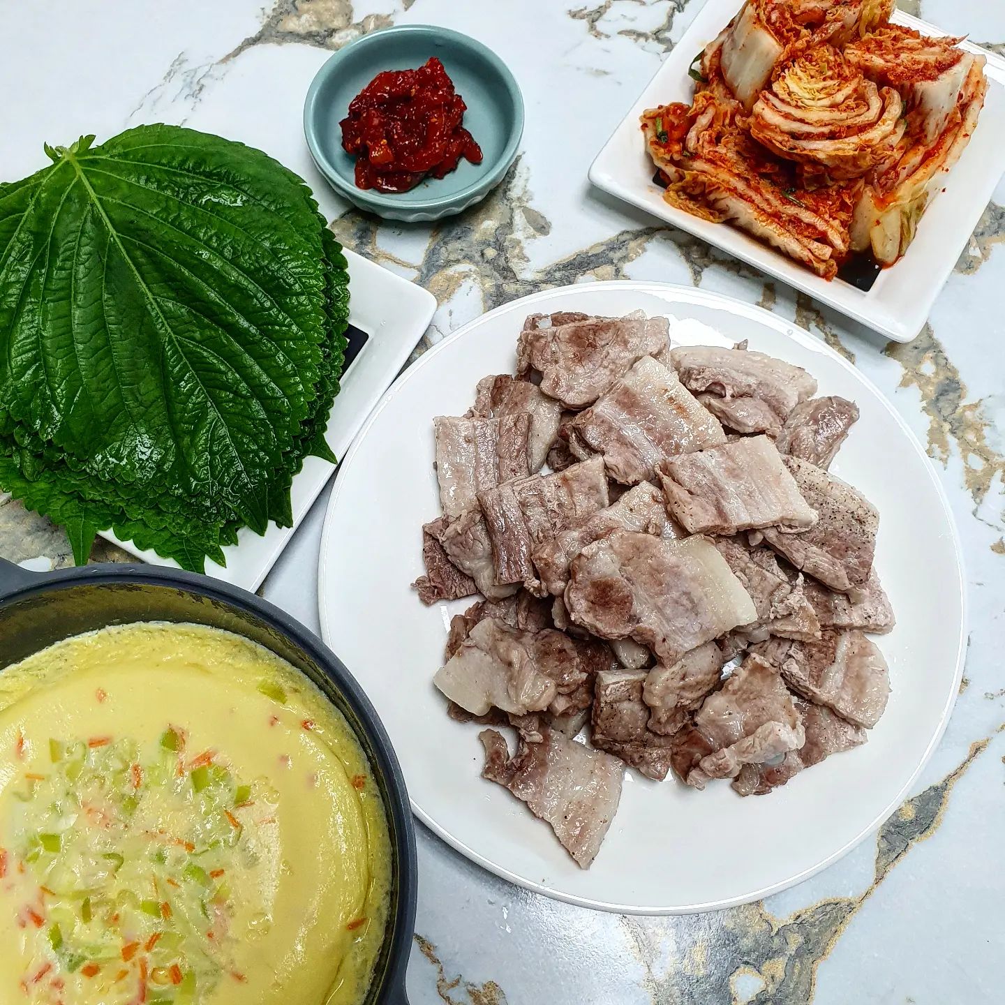 #협찬 corianderkimchi_official

고수와 김치가 맛났다. 대박이다!!

베트남 대표 향신료 고수와 한국의 대표 발효음식
배추김치가 만나 다양한 음식과도 찰떡 같이 잘 어울려

돼지고기 수육과 고수배추김치는 완전 최상의 맛
음식의 넣어 먹는 고수만으로 아쉬움을 느꼈다면
고수배추김치로 허전함을 채워보세요

고수배추김치 진짜 진짜 맛있어요
시원하고 개운하면서 아삭하고 깔끔한 맛
어른도 아이도 남녀노소 누구나 즐길 수 있는 고수배추김치
완전 강추합니답!!

요건 못참지!! 지금 바로 구매하러 갑니다

#코리앤더김치 #고수배추김치 #고수맛김치 #고수김치 #배추김치 #김치맛집 #김치주문 #김치추천 #김치요리 #김장김치 #캠핑음식 #캠핑음식추천 #베트남 #김치 #corianderkimchi #coriander #cilantro #kimchi