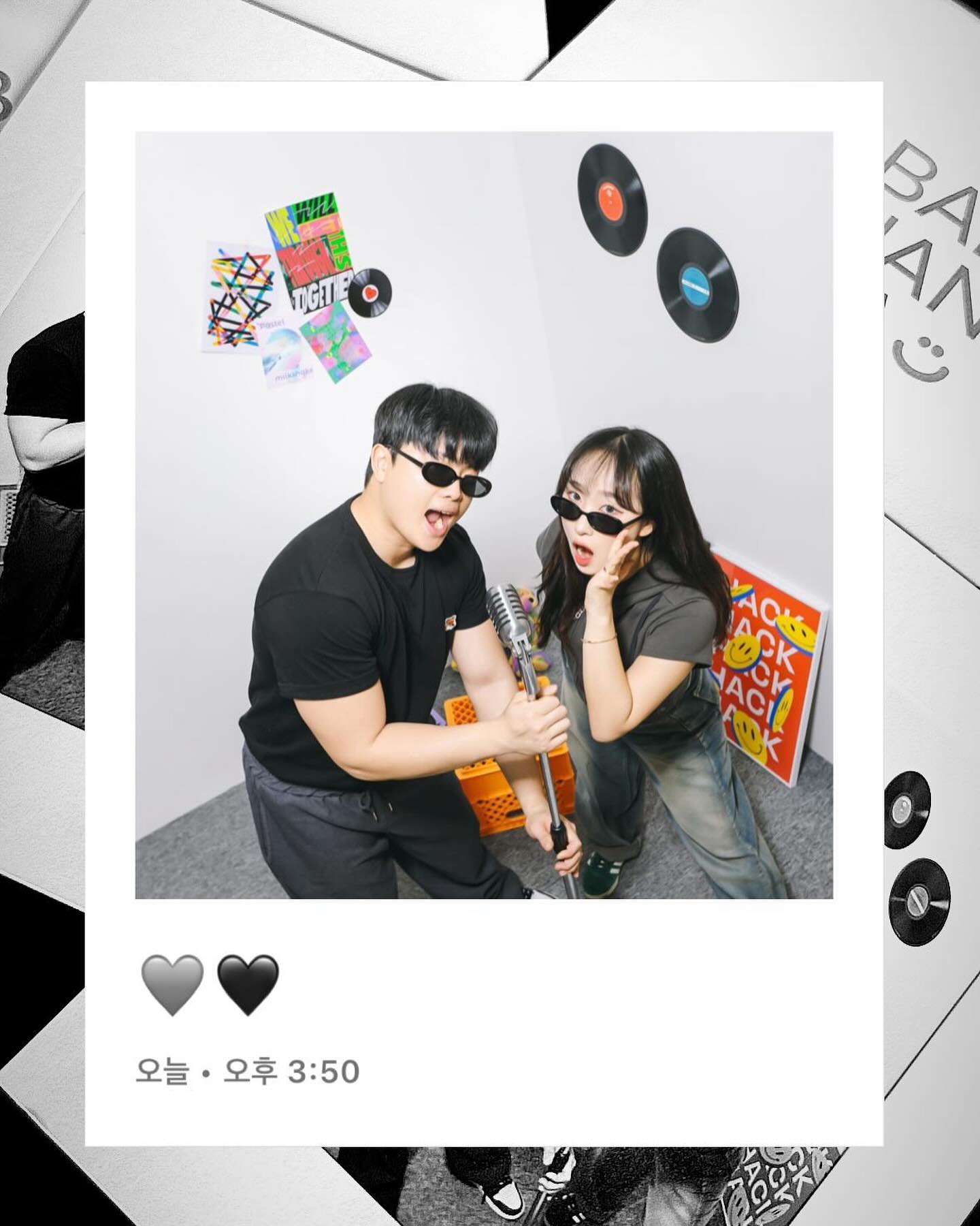 🕶️🖤