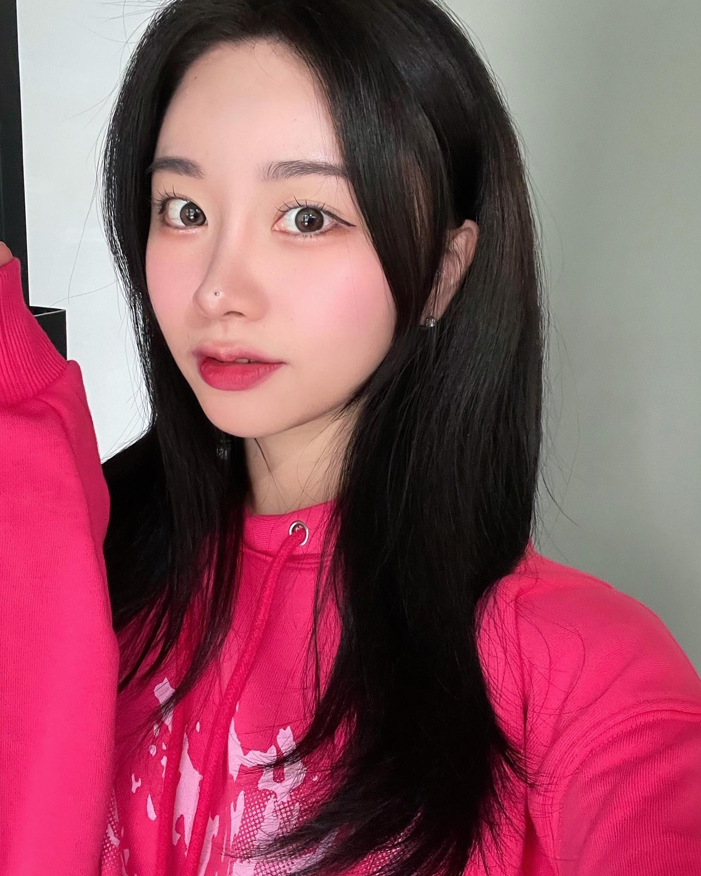 #협찬 lens_town_official 
눈동자를 자연스럽게 톤업시켜주는 팜3컬러 렌즈🤎
1년 착용가능한 실리콘 하이드로겔 렌즈로 휘뚤마뚤 착용하기 좋답니다요 >__<