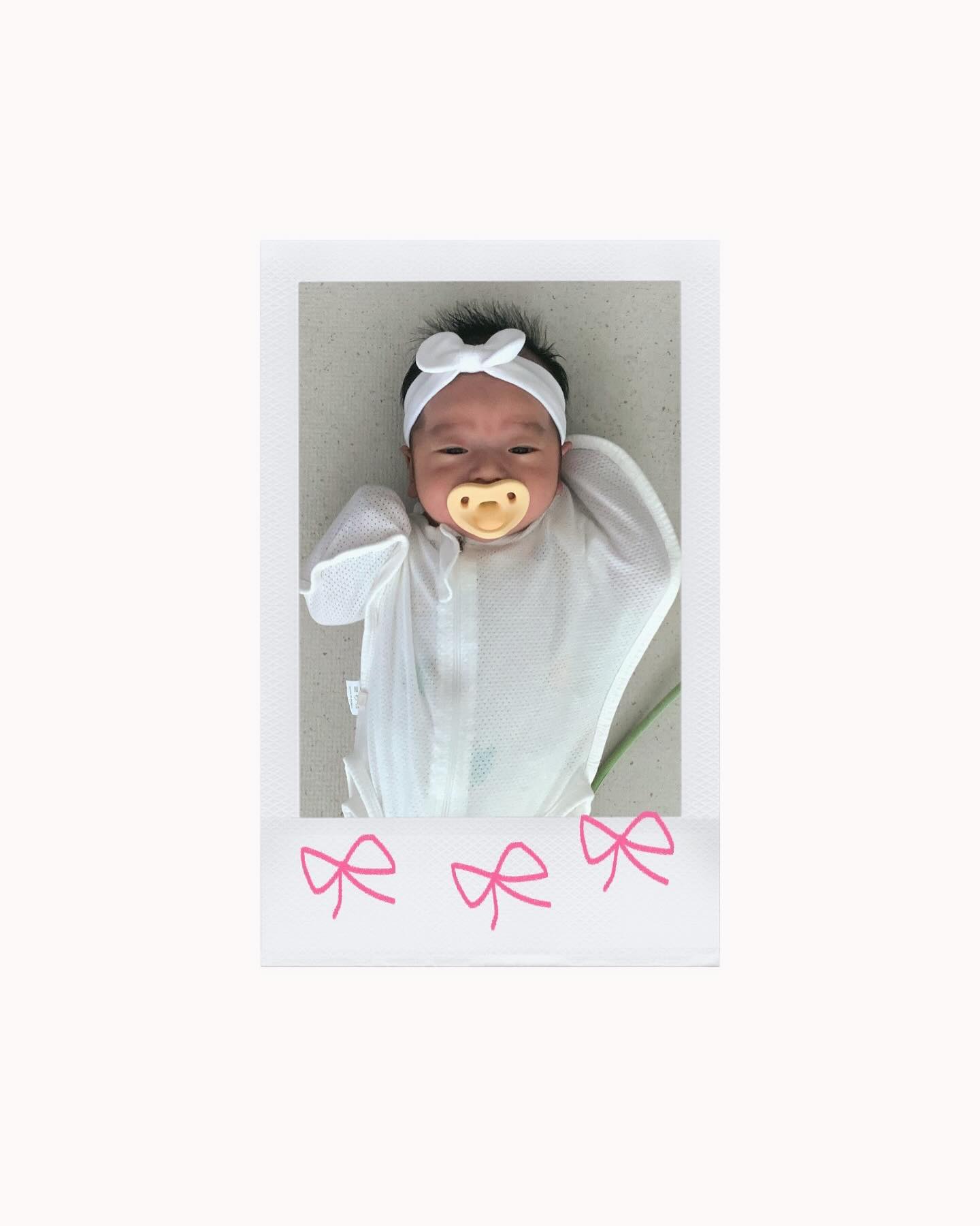 이때만 볼 수 있는 스와들업핏🦋
파닥파닥 귀여워ㅋㅋㅋ
마지막은 마서유니 애기때인데 둘이 넘 똑같….😀

#용띠아기#용띠맘#아들육아#용띠아들#스와들업#신생아 
#육아소통#남매맘#아기있는집#신생아#아기스타그램 
#육아일상#육아템#아들스타그램 #둘찌