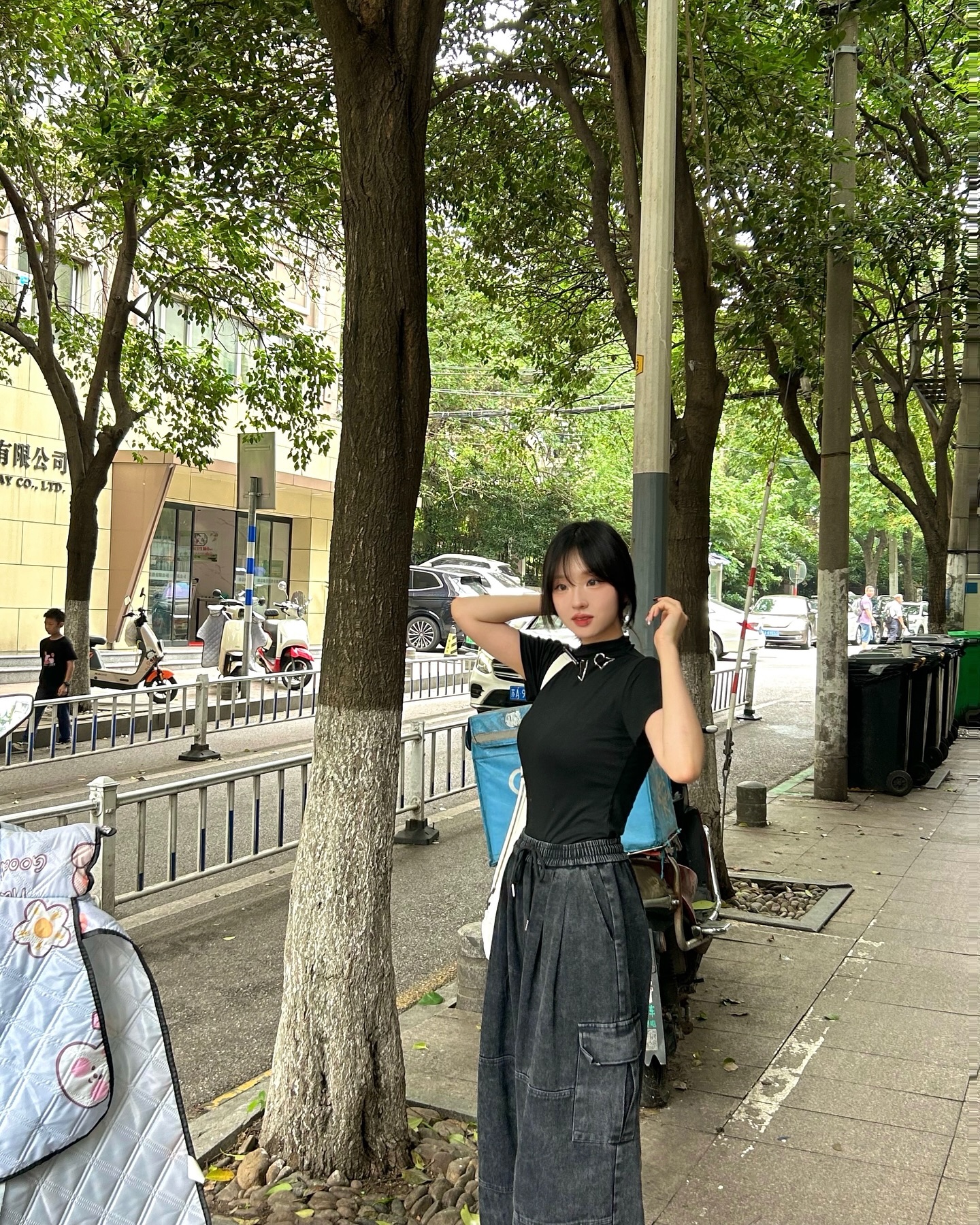 자연 태닝을 하는 중입니다하~ 🌞