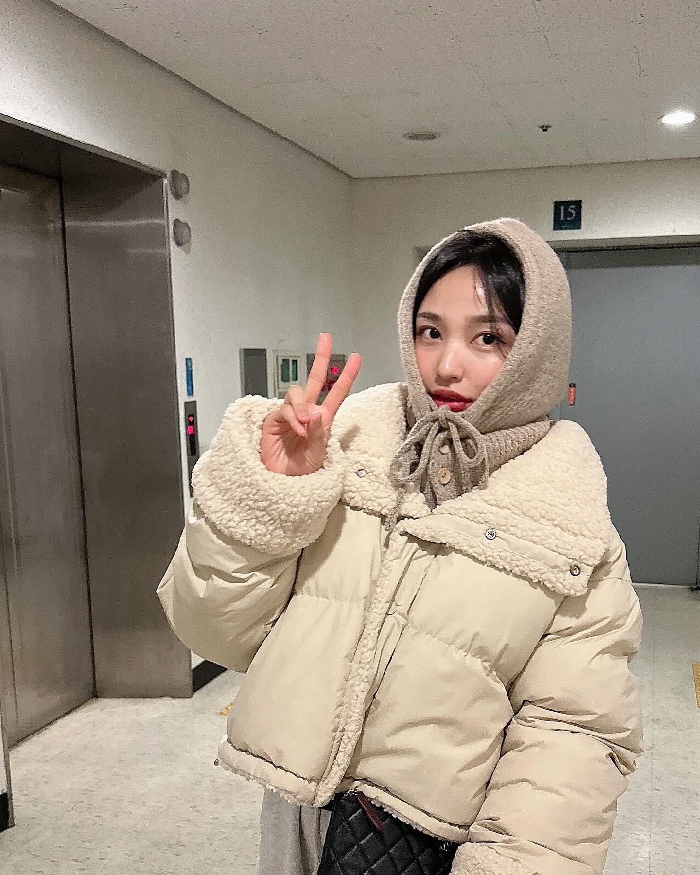 27.9999살 거짓말 치지마 🤬