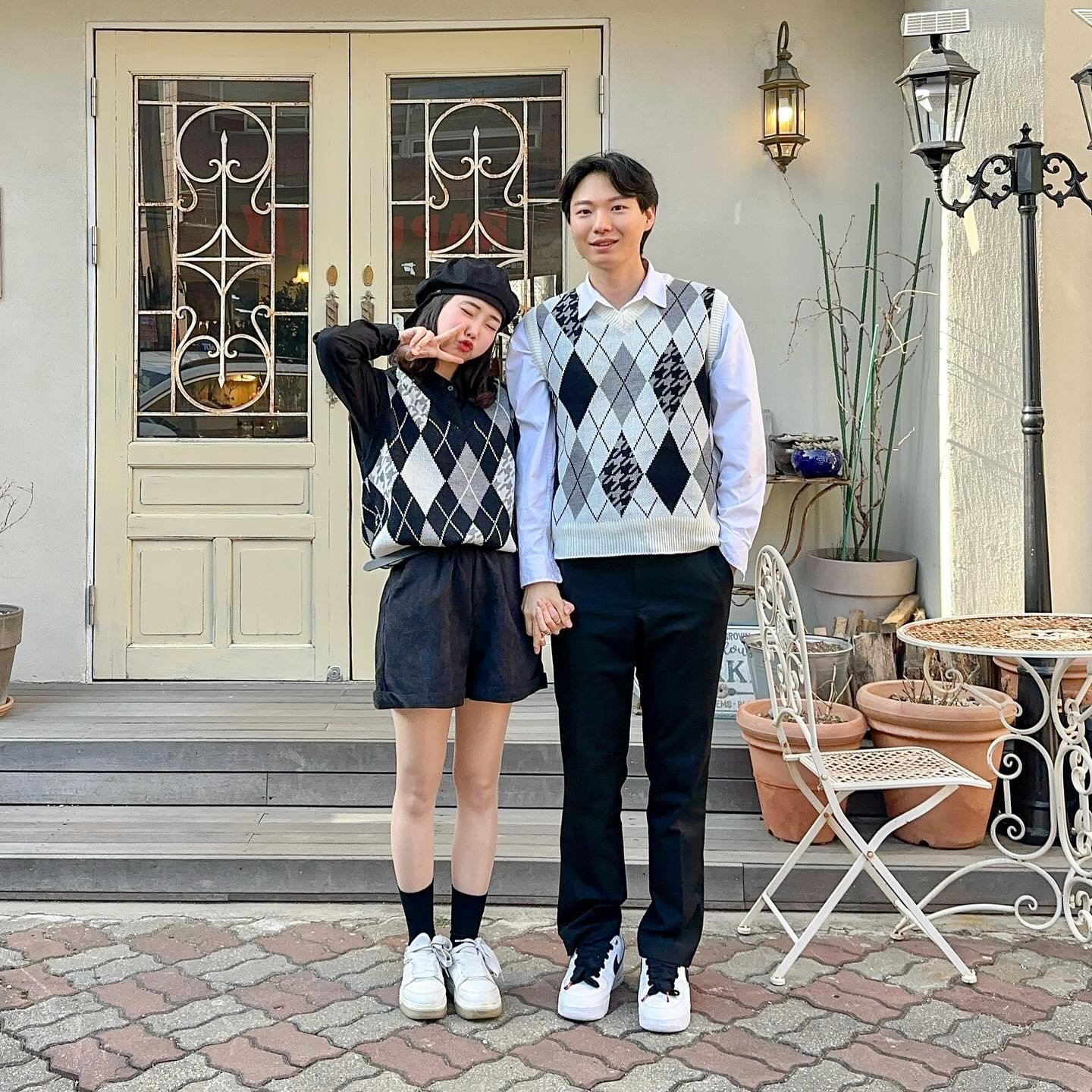 #후니서나

오조오억초만에 데이튜..✨ 
예쁜 카페와 맛난 브런치는… 힐링이구나
큰 깨달음을 얻었습니다

그동안
서로 너뮤 바빴고(노느라) 
서로 너무 힘들어꼬(🍺🥂)
수고해따 이제 일하자☠️