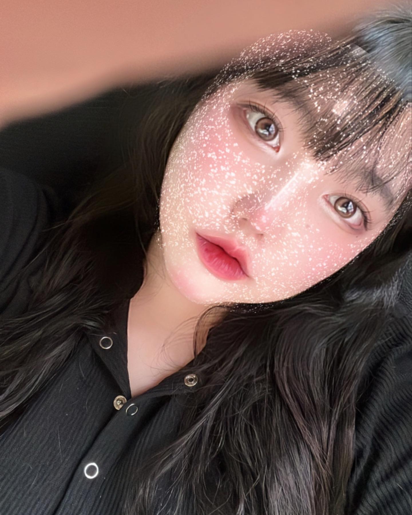 피스 (๑˘ω˘ )و “