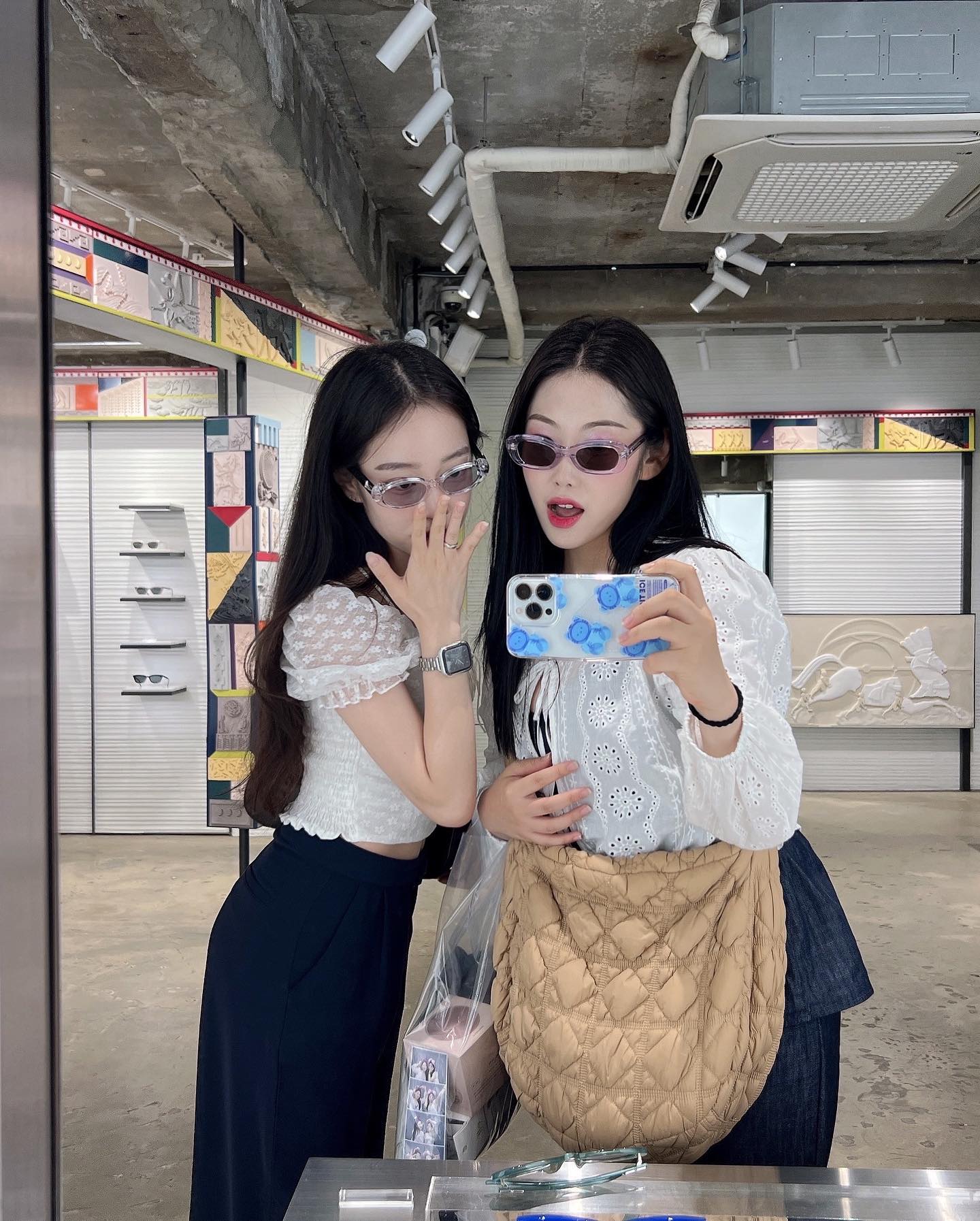 드레스코드 우연히 맞아버리기💙🤍