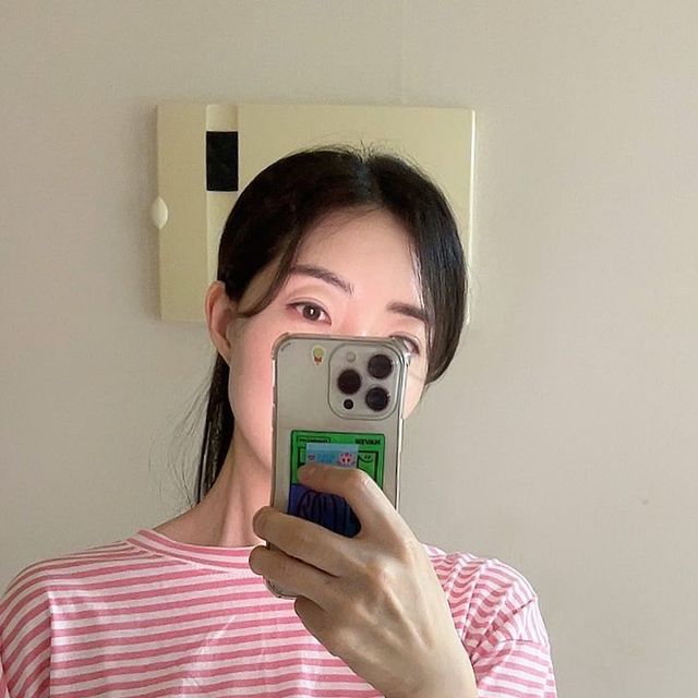 𝐽𝑎𝑛𝑒 on Instagram: "#광고 안에서도 밖에서도 오늘도 내일도 날마다 입고 싶어지는 #마른파이브 홈웨어🛌 넉넉한 사이즈이지만 뚱뚱해보이지 않고 길이도 적당해서 불편하지 않았어요