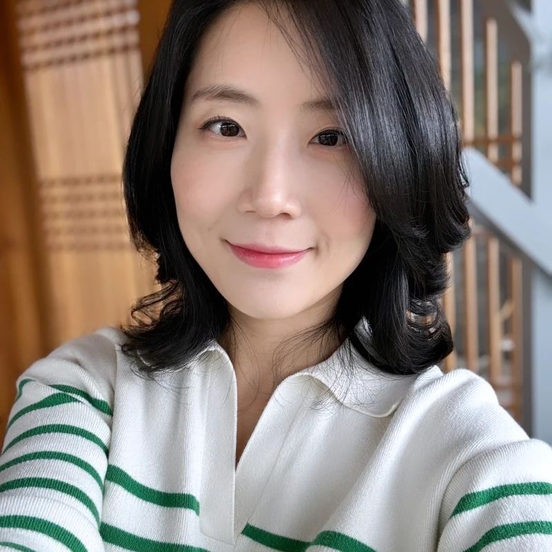 머리하고 기분좋게
카페 나들이❣️
뱃속아기 언제 나올지몰라서 하루하루 알차게😍
#만삭임산부 #중단발펌