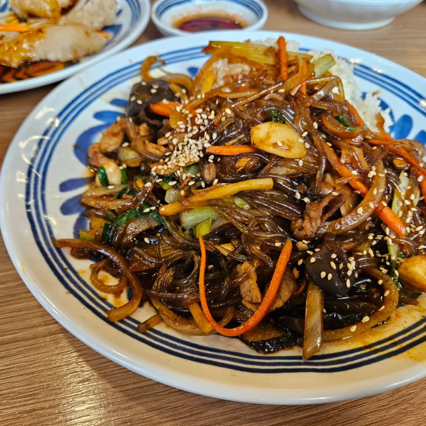 #안산짜장면맛집 #백억반점 #안산탕수육
여기 탕수육 진짜 괜찮음👍