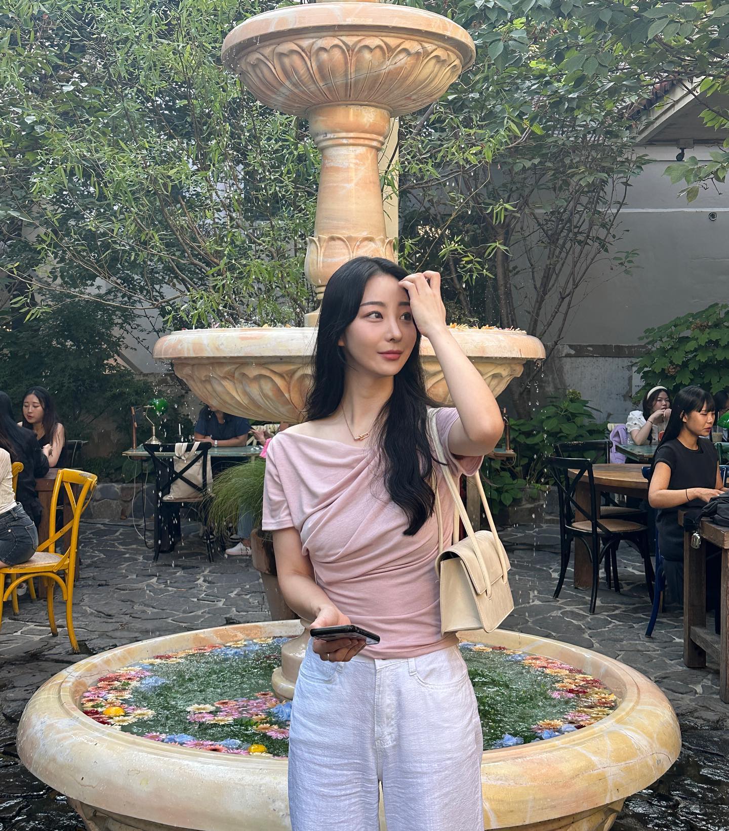 이쁜이가 데려가 준 예쁜 카페🌼🌸🪻

#달마시안도산 #도산공원카페 #도산카페추천