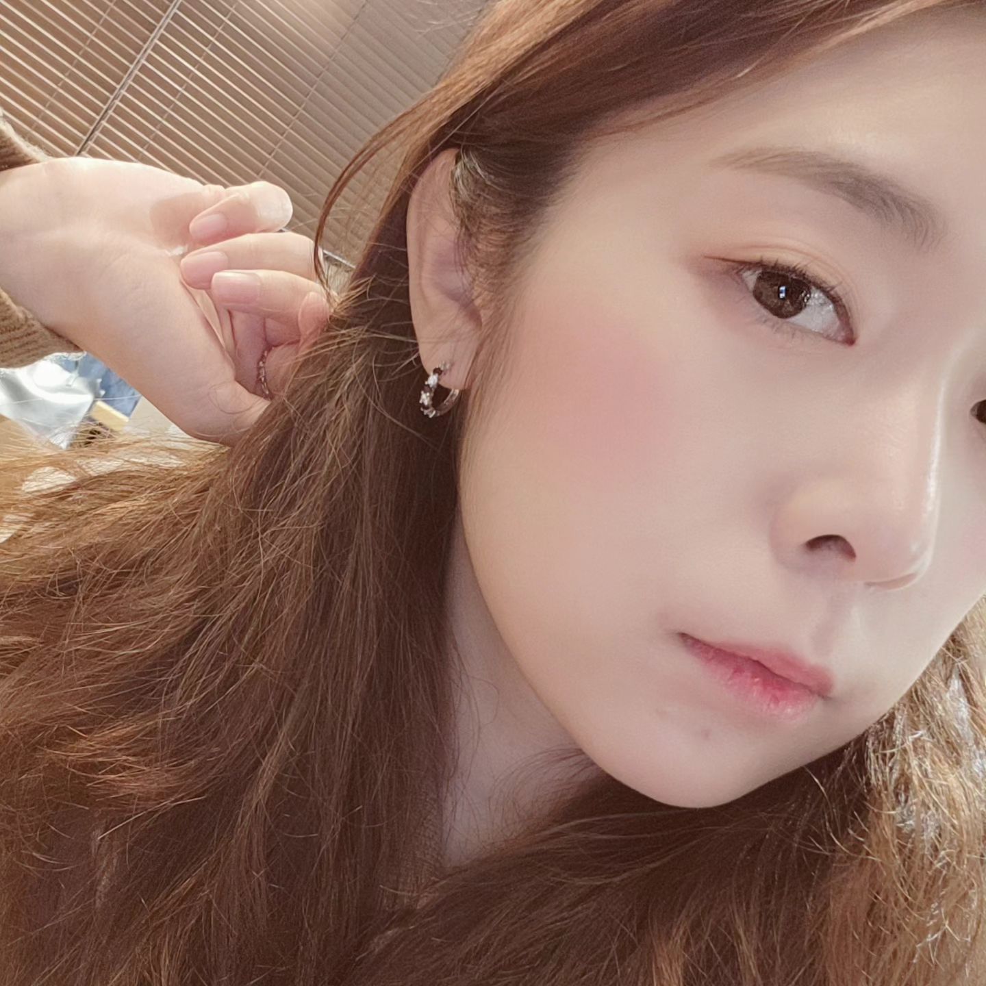#광고

가격대비 퀄리티 좋은 악세사리로 유명한 시엠프레의  블랙큐빅 링 귀걸이를 선물 받았어요!
자체제작 디자인상품으로 심플하면서 과하지 않아 데일리로 착용하기 아주 👍👍

siempre.no1
.
.
.

#시엠프레 #큐빅귀걸이 #큐빅목걸이 #큐빅반지 #큐빅팔찌 #블랙큐빅 #저렴하고이쁜쥬얼리 #자체제작 #블랙화이트큐빅 #심플한디자인 #착용후기 #액세서리주얼리 #악세사리주얼리
