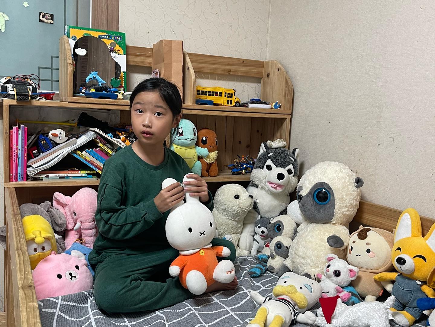인형폭탄 😅
그래.. 이렇게라도 여자여자하쟈😅#막둥이 #태권소녀