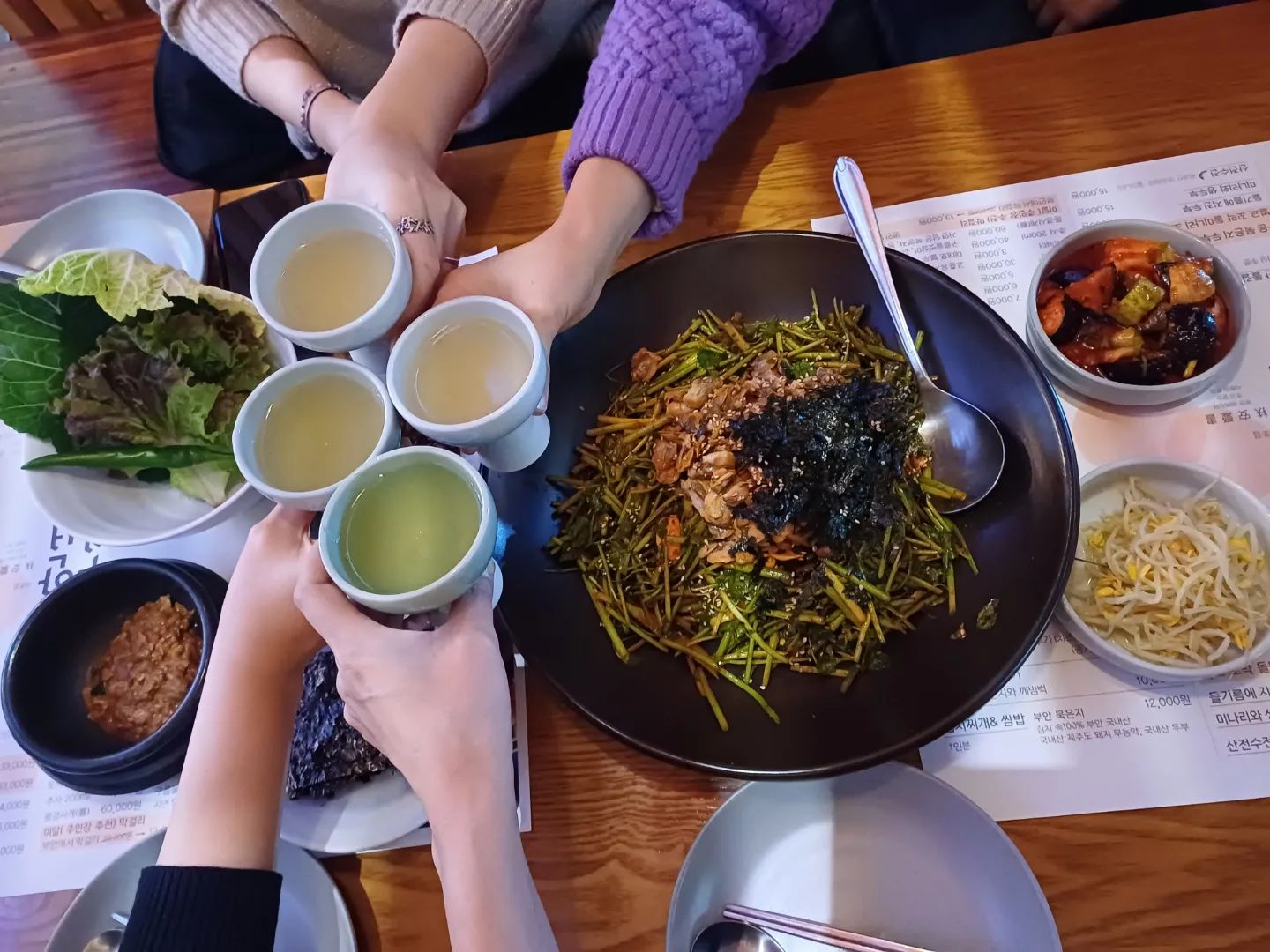 #부안애서 #양재동맛집 #서초동회식장소 #뱅뱅사거리맛집 #양재동맛집추천 #양재동모임장소 #서초닭도리탕맛집 #뱅뱅사거리맛집 #양재동맛집추천 #양재동모임장소 #점심회식장소 #점메추 #저메추 #세븐걸즈모임 #네명만모임 #협찬

맛집중의 맛집
특히 막걸리 강추
부안애서 막걸리 섞지 않고 마심 부드러움서 머리 안 아프구 좋아요