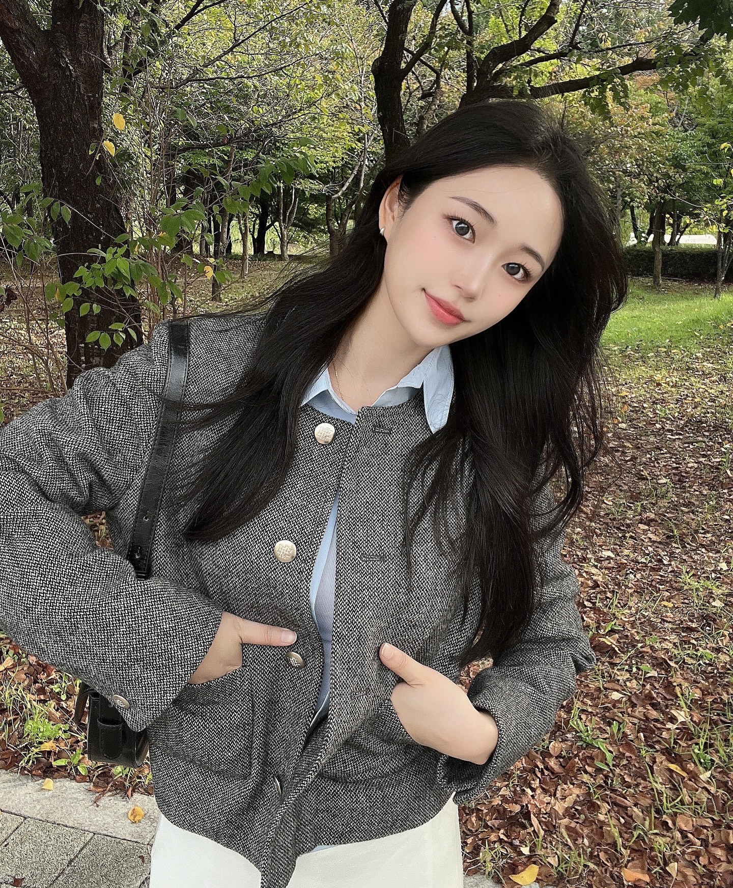 자켓에 포켓있으면 금잔디포즈 무조건.ㅎ

#명예소방관
