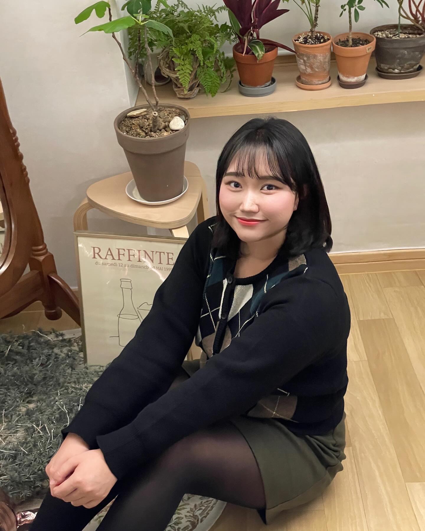 신년파티를 했숩니당🥳🫶

#단발#데이트#데이트코스#좋아요테러 #좋아요반사 #팔로우 #맞팔환영 #맞팔 #선팔하면맞팔 #선팔맞팔 #좋아요테러 #좋반 #좋아요 #좋아요반사 #팔로우 #맞팔환영 #맞팔해요 #선팔하면맞팔 #선팔 #댓글반사 #follow4like #fff #followforfollowback #いいねした人 #likeforlikes #fyp #14f #f4f #141 #ootd #フォローバック #いいねした人全員ファローする #ね返し #いいね返します