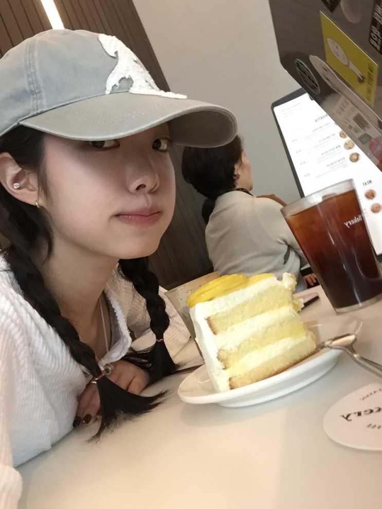 판교역 카페 판교역 맛집 아방베이커리 리뷰 ♥