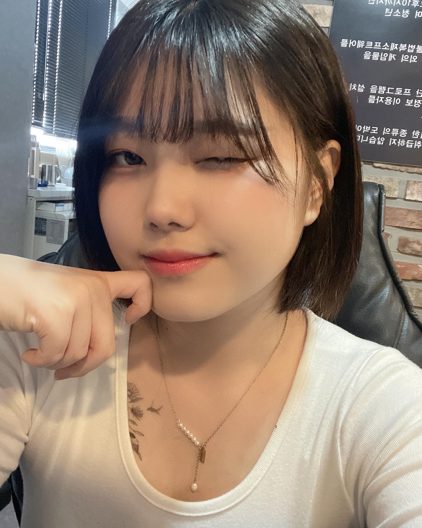 곁에 85년쯤 둬주세요