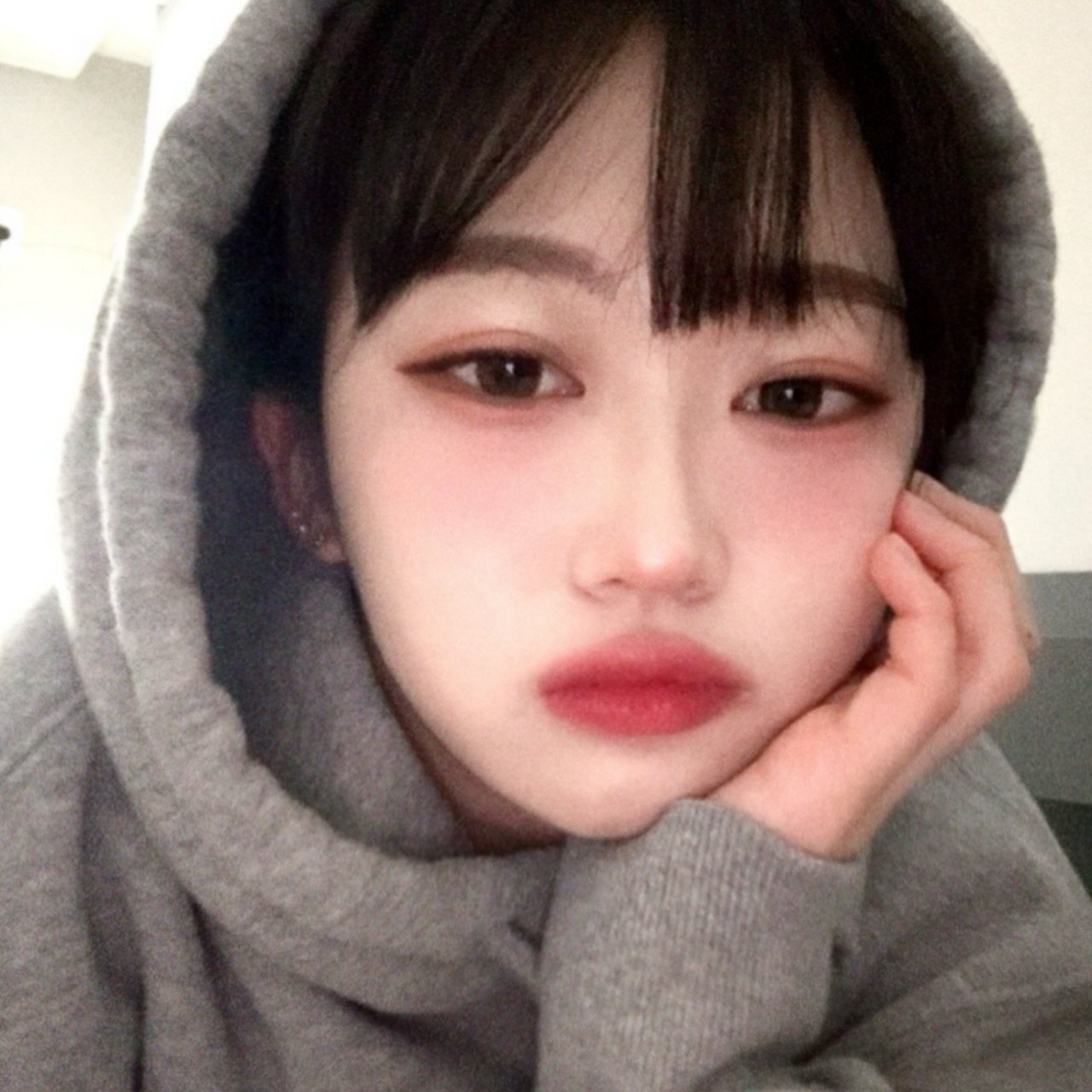 토욜 발표회 끝나고 오늘 하루종일 자려고 했는데 실패함