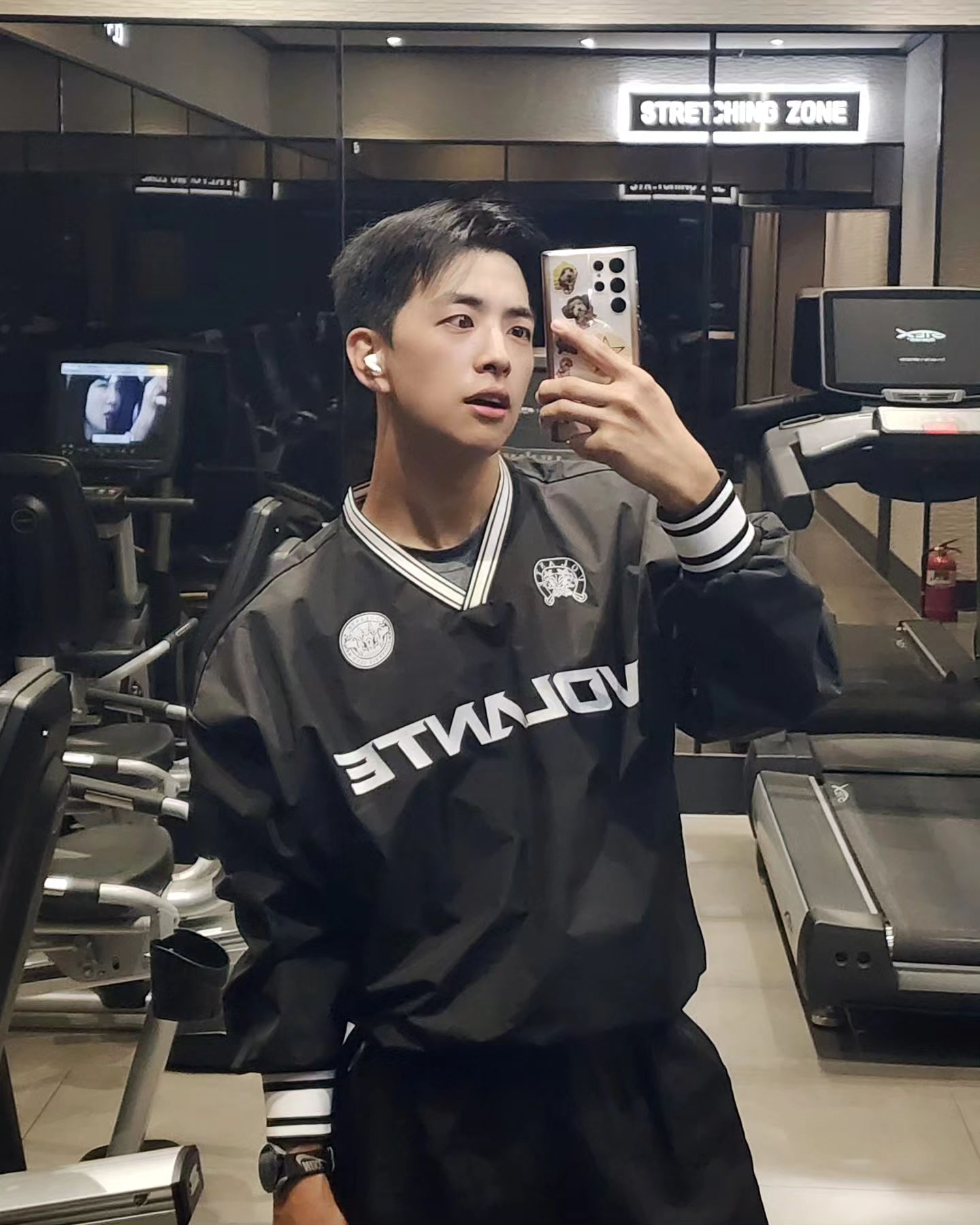 ⠀⠀⠀⠀⠀⠀⠀⠀⠀⠀⠀⠀⠀⠀⠀⠀⠀⠀⠀⠀⠀⠀⠀⠀⠀⠀⠀⠀⠀⠀⠀⠀
오늘도 수고했어

#무신사스냅크루 #무신사