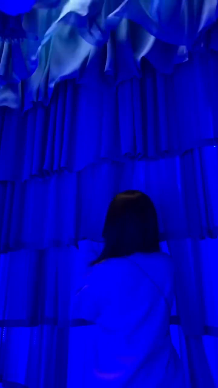 선양 팝업스토어에서 배 타고 왔어요...💙
다시 돌아온 선양 소주가 성수동에서 팝업을 열어요~!

역대급 재밌는 팝업..♡ 
sunyang_returns 

📍팝업장소 : 서울특별시 성동구 성수동2가 271-26번지

📌운영기간 : 2023. 11.17 (금) ~ 12.9 (토) 
📌운영시간 : 11:00 ~ 19:00

#잘빠진소주 #선양 #플롭선양 #plopsunyang #성수팝업 #성수팝업스토어 #성수동팝업 #성수동팝업스토어 #성수동가볼만한곳