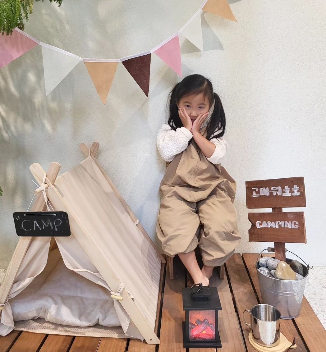 #일상 
요미의 하루 :)
고사리 같은 손으로 텐트도 치고
소시지도 만들고 행복한 하루💜
근데 너 넘 귀엽당~😘😋

#육아일상 #육아그램 #5살베베
#육아소통 #딸맘그램 #두찌사랑