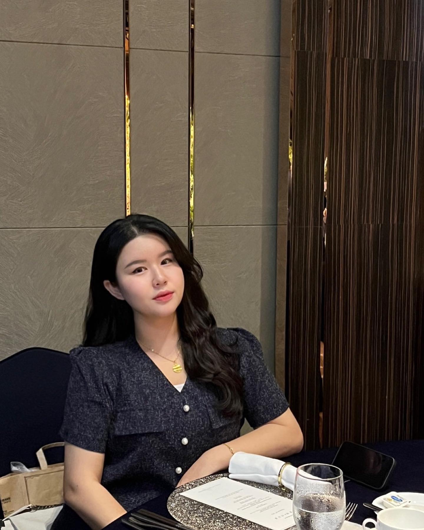 중요한 미팅
.
.
.
아니고 결혼식