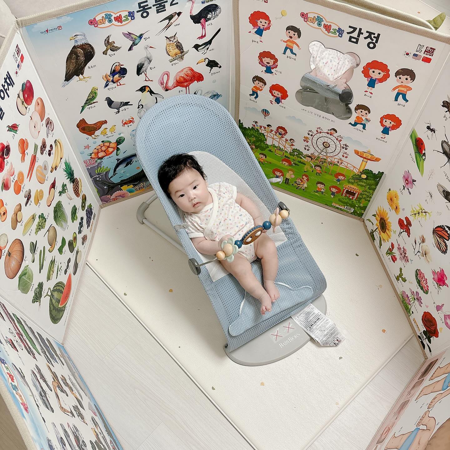 #주말일상

엄마랑 출근하니
주말에만 집에있는 도현이
병풍도 꺼내고 아기체육관도 하고☺️

#청룡띠아기 #육아맘 #남매맘
#워킹맘 #애개육아