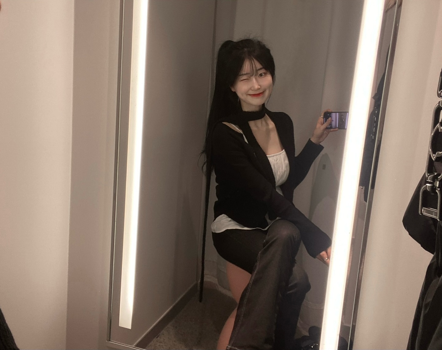 _ 
종종 꺼내입는
나의 마켓 옷들 🖤