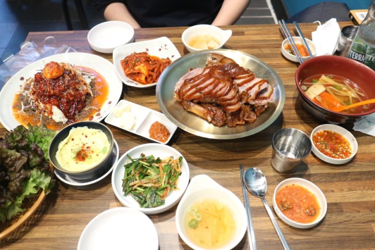 [청량리 맛집] 호야네족발 동대문점