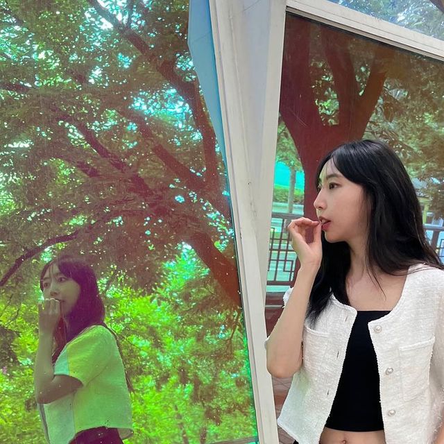 지은 on Instagram: "#협찬 #광고 @right_here_women * 라운드 버클 캐주얼 벨트 L65 블랙 🥋 캐주얼한 버클로 어느 옷이든 잘 어울리는 벨트! 블랙 으로 깔끔한 디자인도 완전 마음에 들어요 ..
