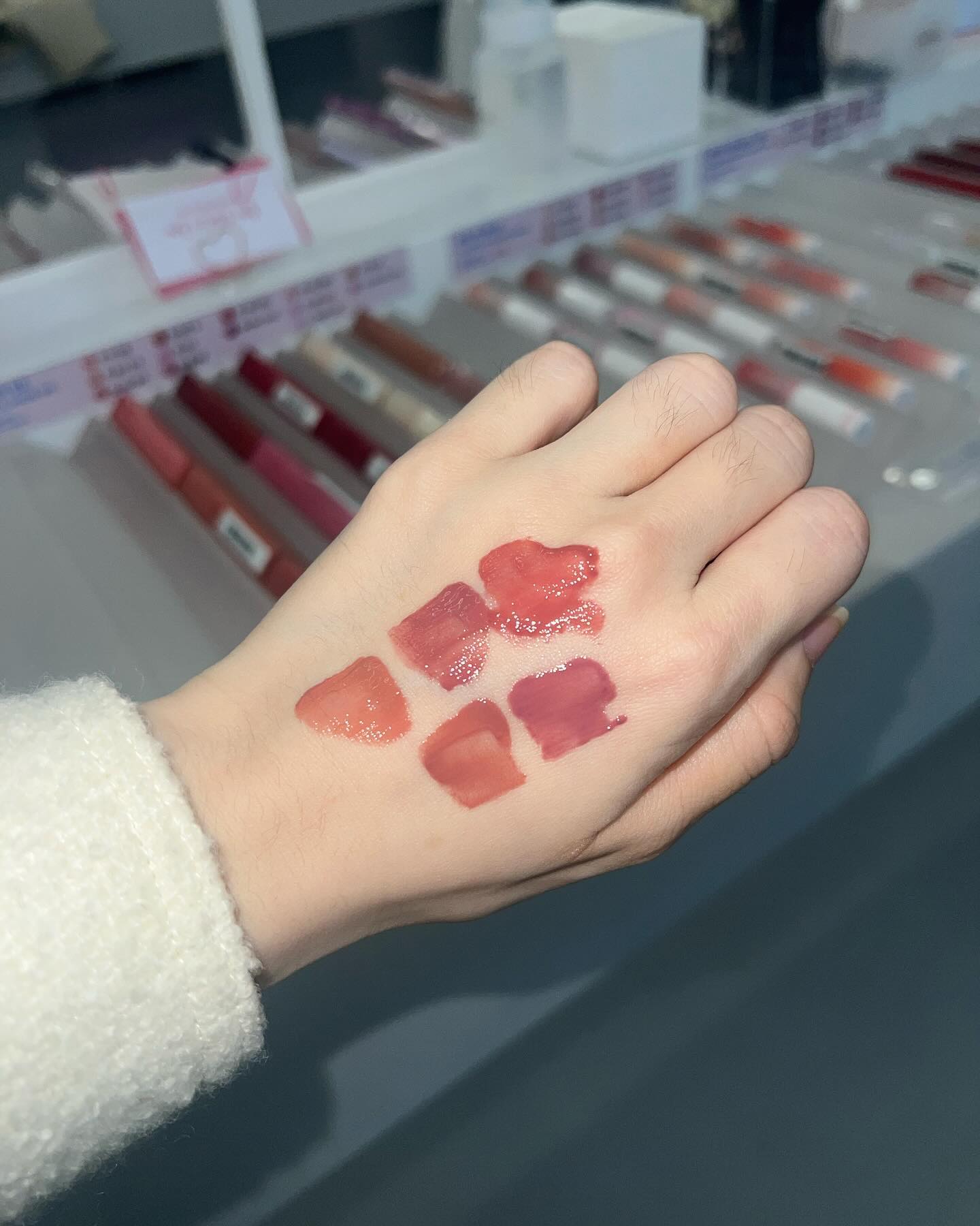 못봤던 단종템들 까지 !! #롬앤 #롬앤의오픈오피스 #MD의책상