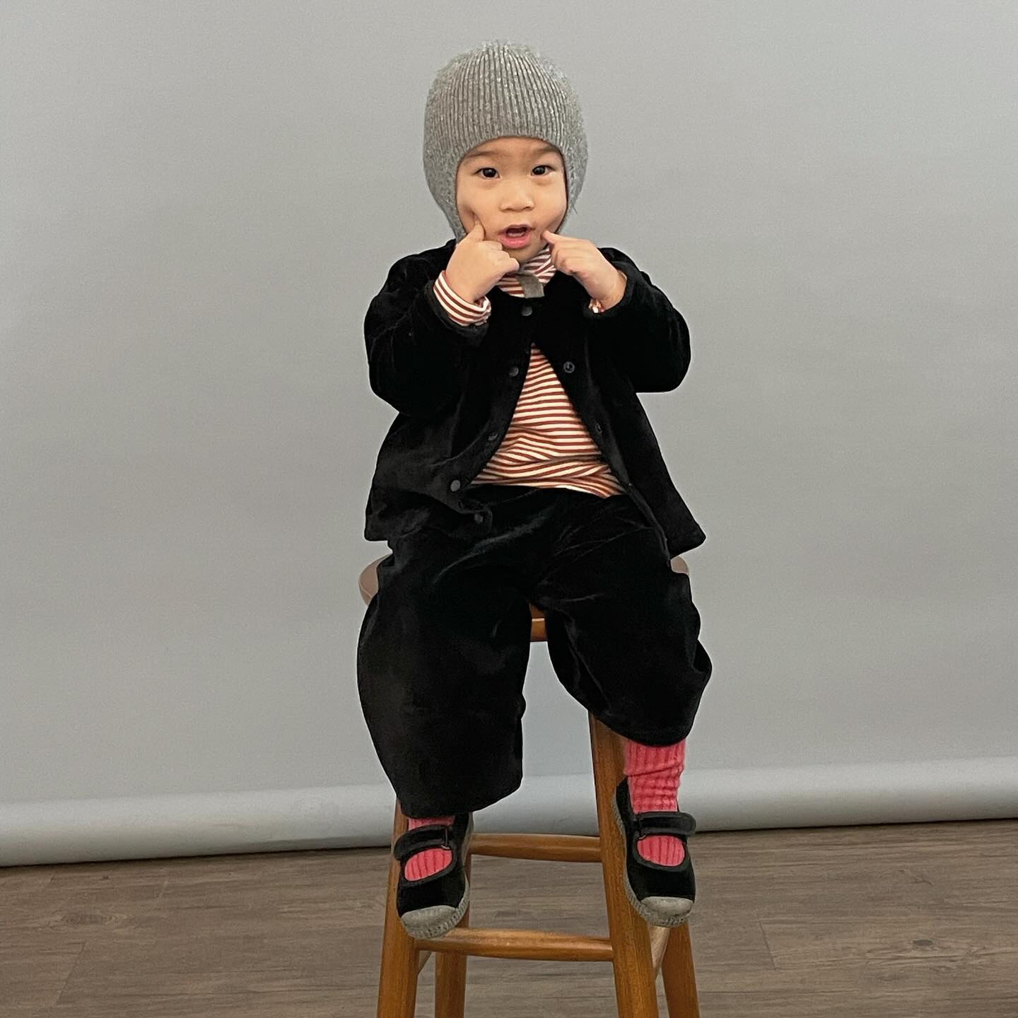 D+636일, 21개월의 박지유🖤

자기 의사 확실하고 주장 강하고 짜증도 많지만 너무 귀엽고 애교쟁이 우리 아기!👶🏻

“밖에” 를 연신 외치는 강아지 타입.. 좀 더 따뜻해지면 매일 매일 밖에 나가서 산책하자^_^

#앵구앵순앵두