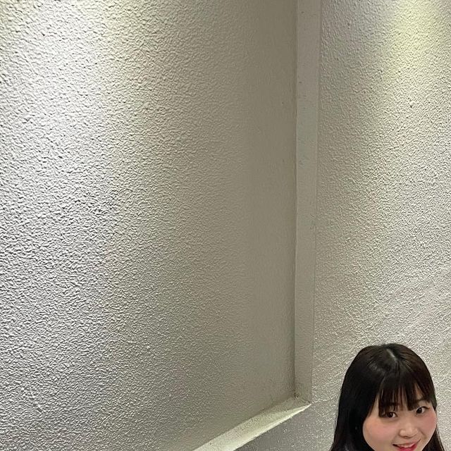  나 연 on Instagram: "#협찬 #스탠다드에러 
나옹 첫 가죽자켓! 🌚🖤
보통 레더 질감보다 소프트한 터치감이라 입었을 때 진짜 편해요! 요날 바람이 너무 추워서 안에다가 후리스 하나 더 입었는데 루즈핏이라 감쪽같죠 ദ്ദി ˉ͈̀꒳ˉ͈́ )✧ 
남녀공용 예쁜 오버핏이라서 봄되면 단독으로도 입기 좋을 것 같아요!!

🖤 깔끔한 디자인, 캐주얼하게 딱 입기 좋은 레더자켓 찾으신다면 @standarderror_official 

🖤 스탠다드에러 87-STAN010 [비건 레더] 스탠다드 블루종 레더 자켓 블랙 M 착용 

#STANDARDERROR #남여공용자켓 #자켓 #데일리코디 #데일리룩 #자켓추천  #간절기아우터 #ootd #jacket #パンツ  #outer  #스탠다드에러x텍토리"