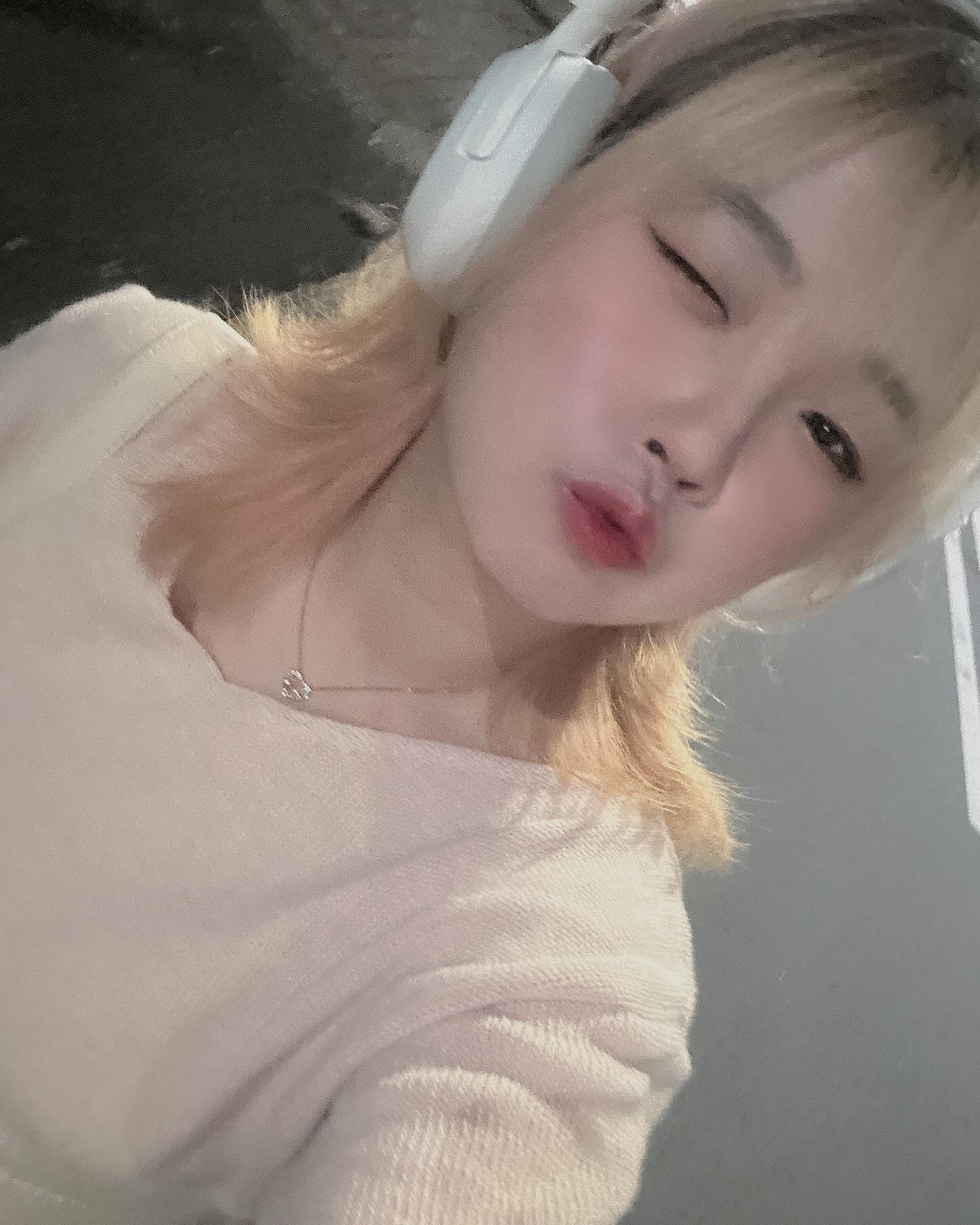 24살 어서오고➿
