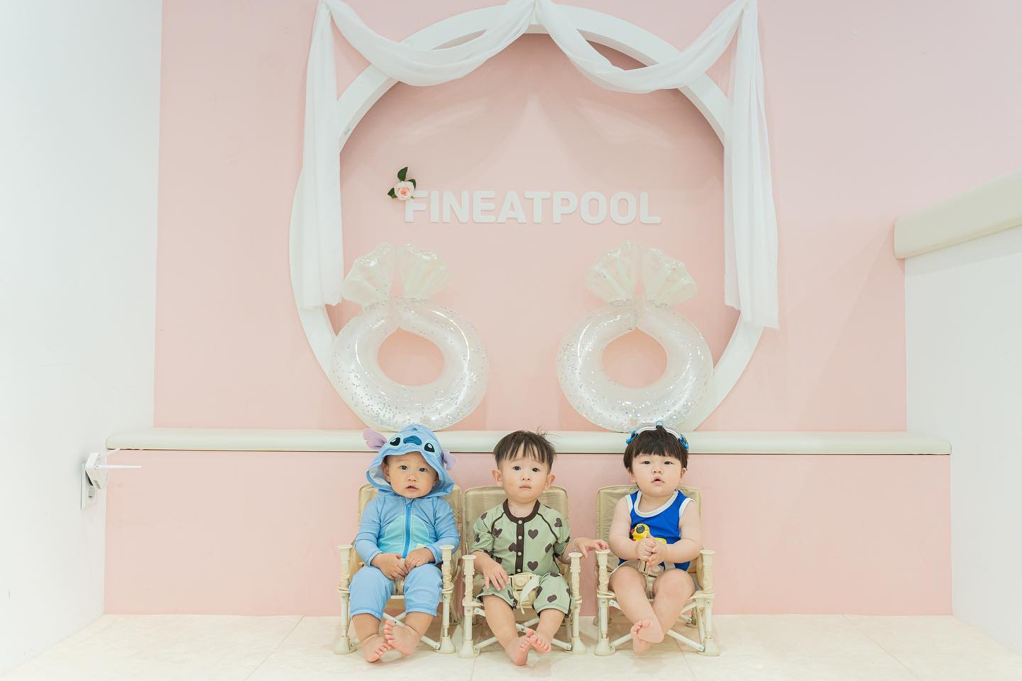 수영복 사진도 
놓칠 수 없어! 
.
.
인스타는 왜.. 
맨날 밀리는걸까
.
.
요즘 맨날 기절 
#인테기 
#육아맘 
#그래도화이팅