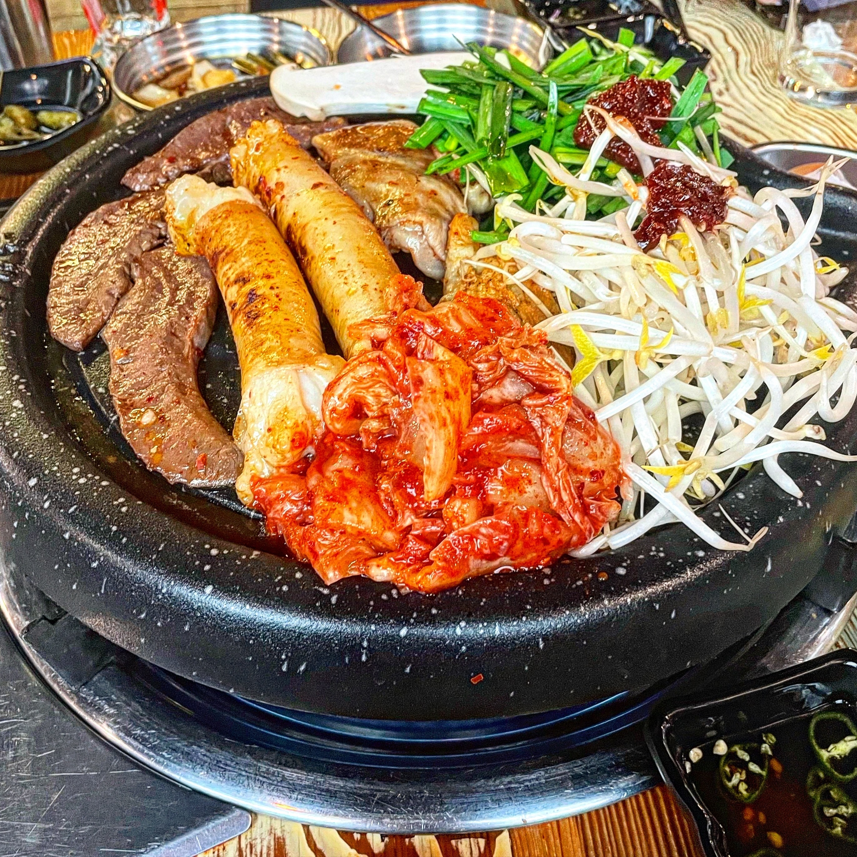 일마치고 곱창 조지기 ♥️

#덕천술집 #부산맛집 #덕천젊음의거리 #부산곱창 #부산가볼만한곳 #부산맛집탐방 #맛집추천 #먹스타그램 #먹팔 #맞팔