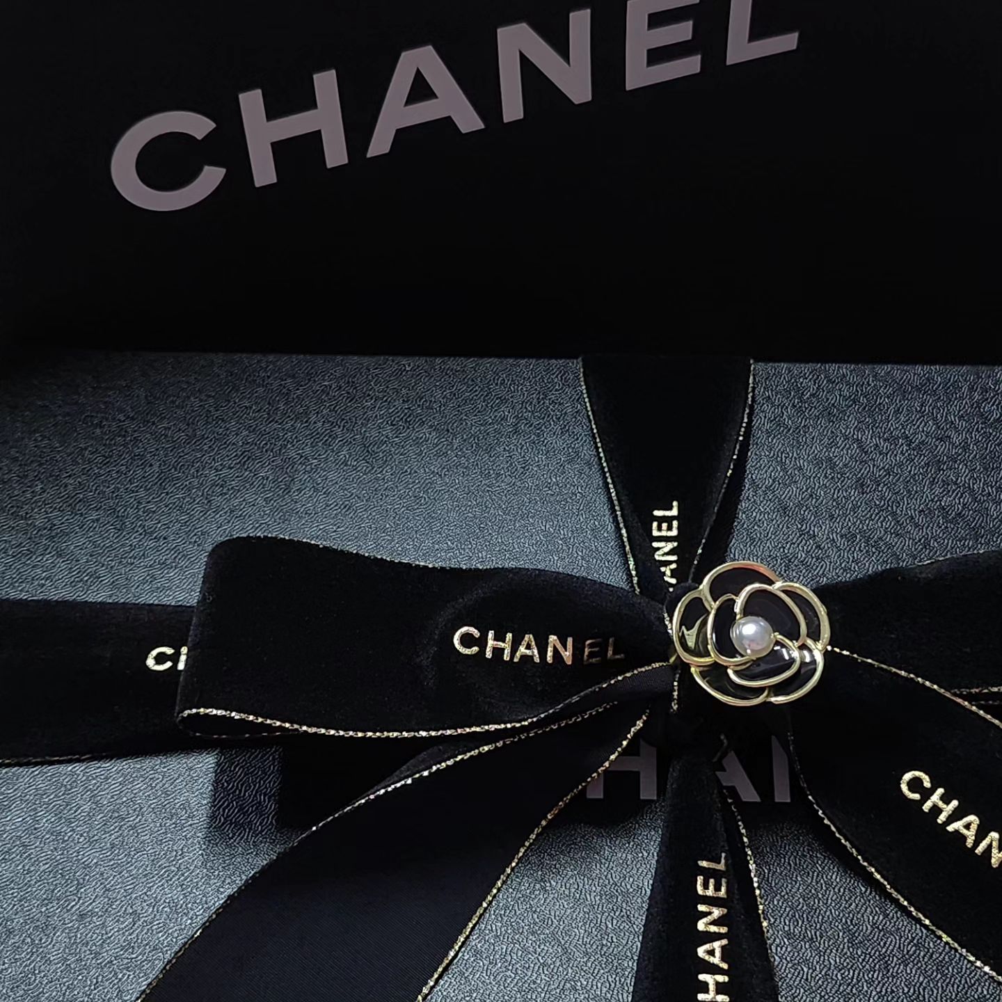 포장이 너무 예쁘잖아
.
.
#chanel #홀리데이패키지