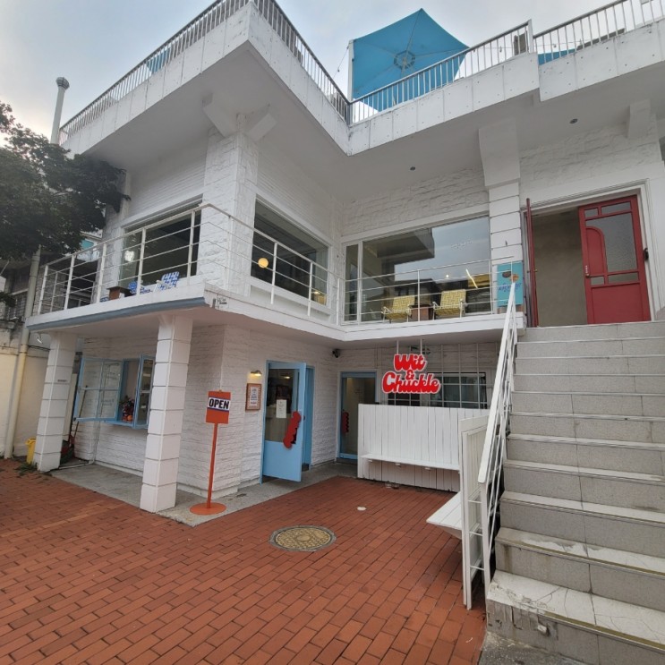 연남동 디저트, 위트앤척클 몽블랑아이스크림 &단짠단짠 레이 감자칩 밀크쉐이크 먹었어요!