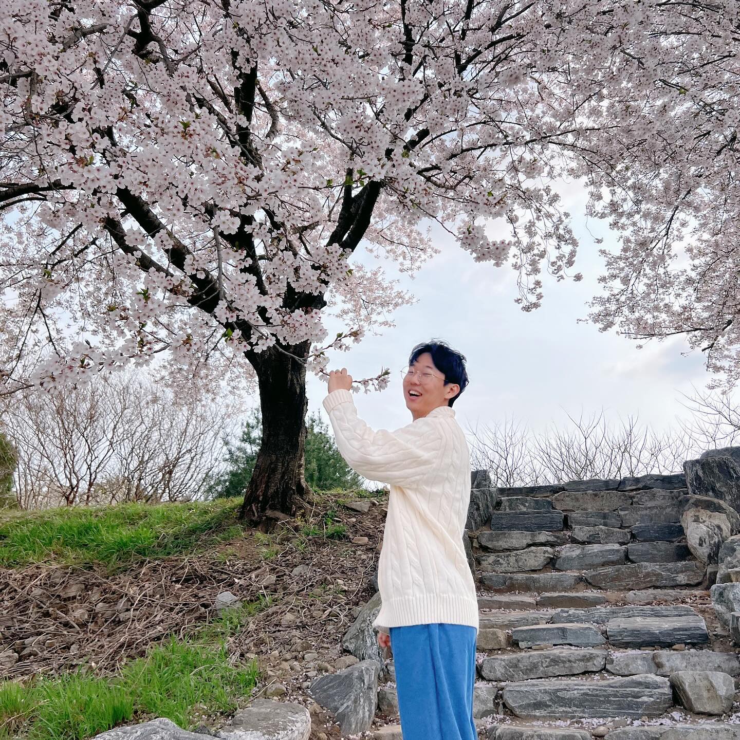 🌸 2024.04.10 🌸

세상 너무 귀여운 내새끼🩷
-
#벚꽃 #벚꽃명소 #해미천 #서산벚꽃 #cherryblossom