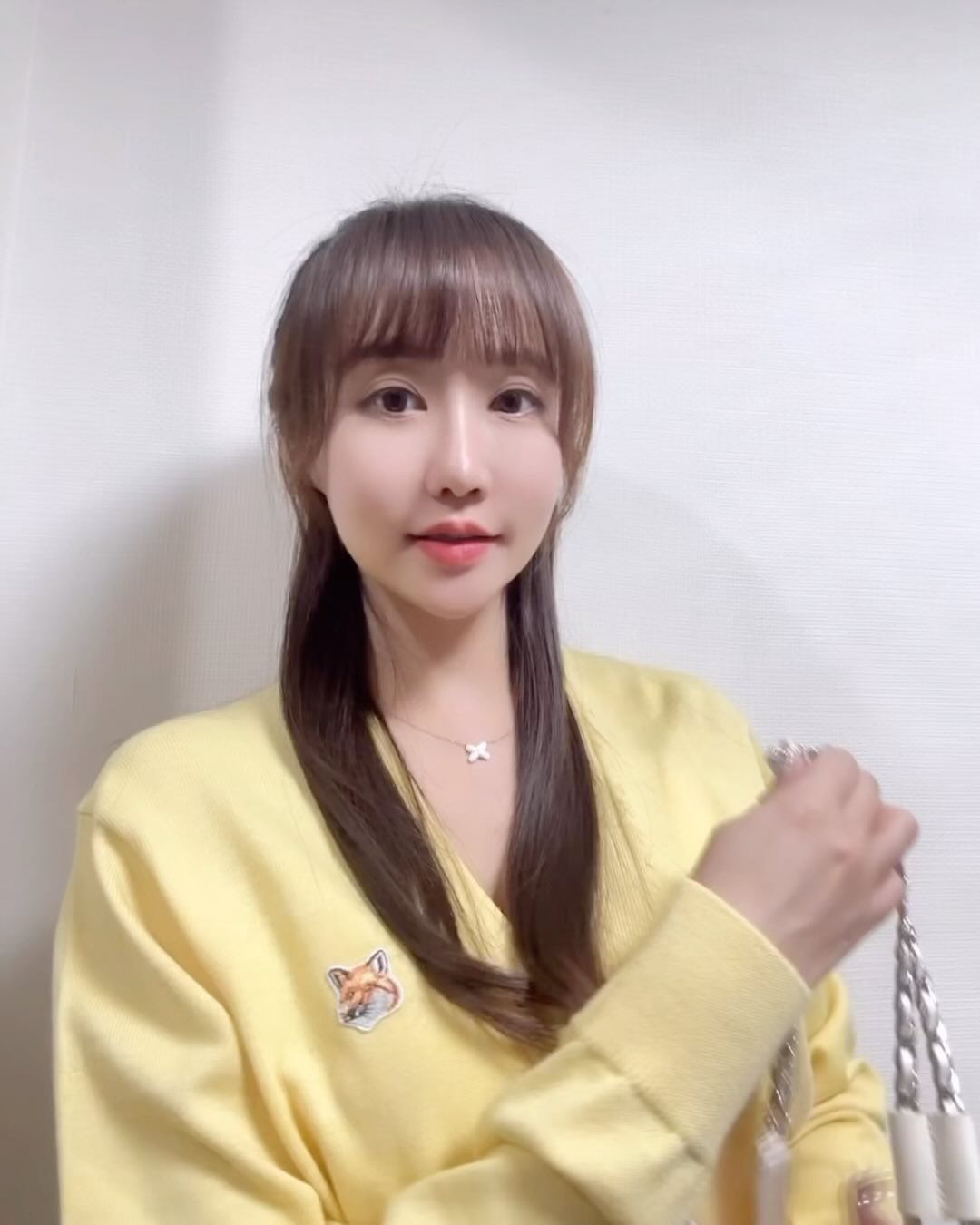 #광고

I’m 다이어트 할 때
식단조절이 참 어려워요 😩

그래서 한끼 식사대용으로 먹기 시작한
라인업 밸런스 미식 쉐이크 ! ✨

식이섬유와 프로바이오틱스, 단백질을
식사 대용으로 한번에 섭취할 수 있는
고단백질 쉐이크💛

국내산 원료로 만들어졌고,
순식물성 원료료 만들어진 비건 쉐이크라
건강하고 맛있게 관리할 수 있어요 💜

-
lineupbalance
#미식쉐이크 #라인업밸런스 #쉐이크다이어트
#맛있는쉐이크 #쉐이크추천 #다이어트추천 #유지어터
#다이어트 #관리하는여자 #비건쉐이크