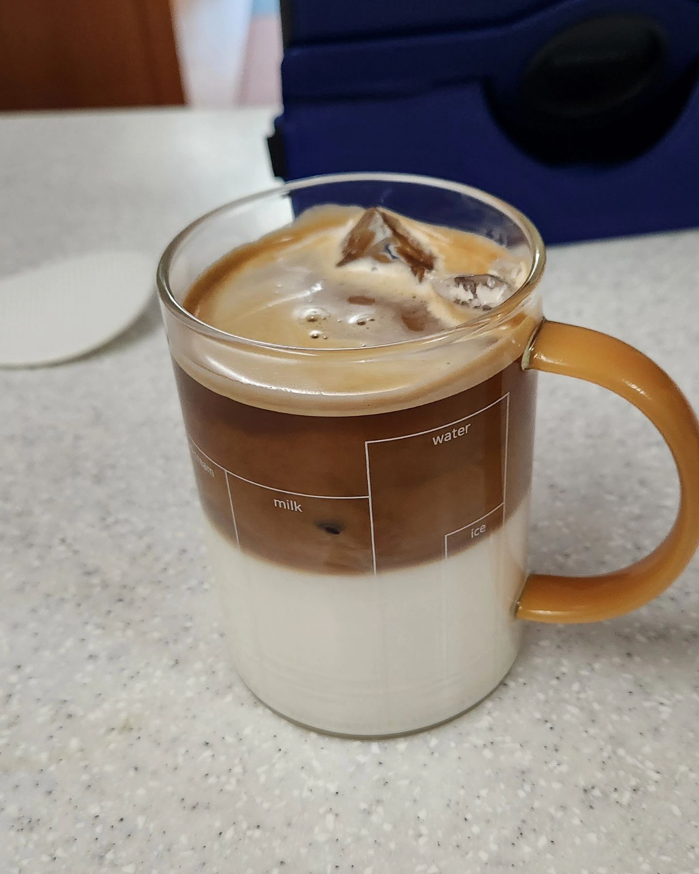 #홈카페
#첫도전‼️ 
#돌체연유라떼🥛☕️ 
#넘맛나요👍 
#다음에또먹고싶은맛