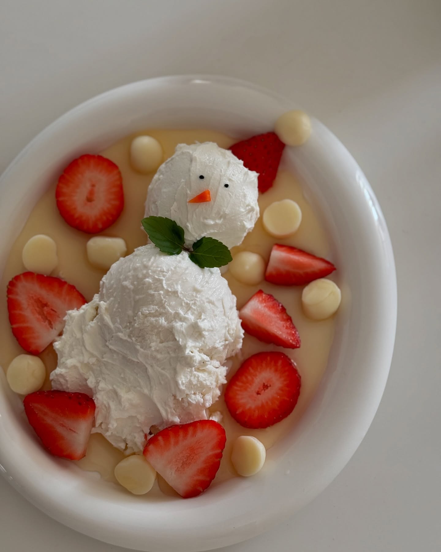 크리스마스🎄

그릭요거트🤍
모짜렐라치즈
딸기🍓
알룰로스 🍯